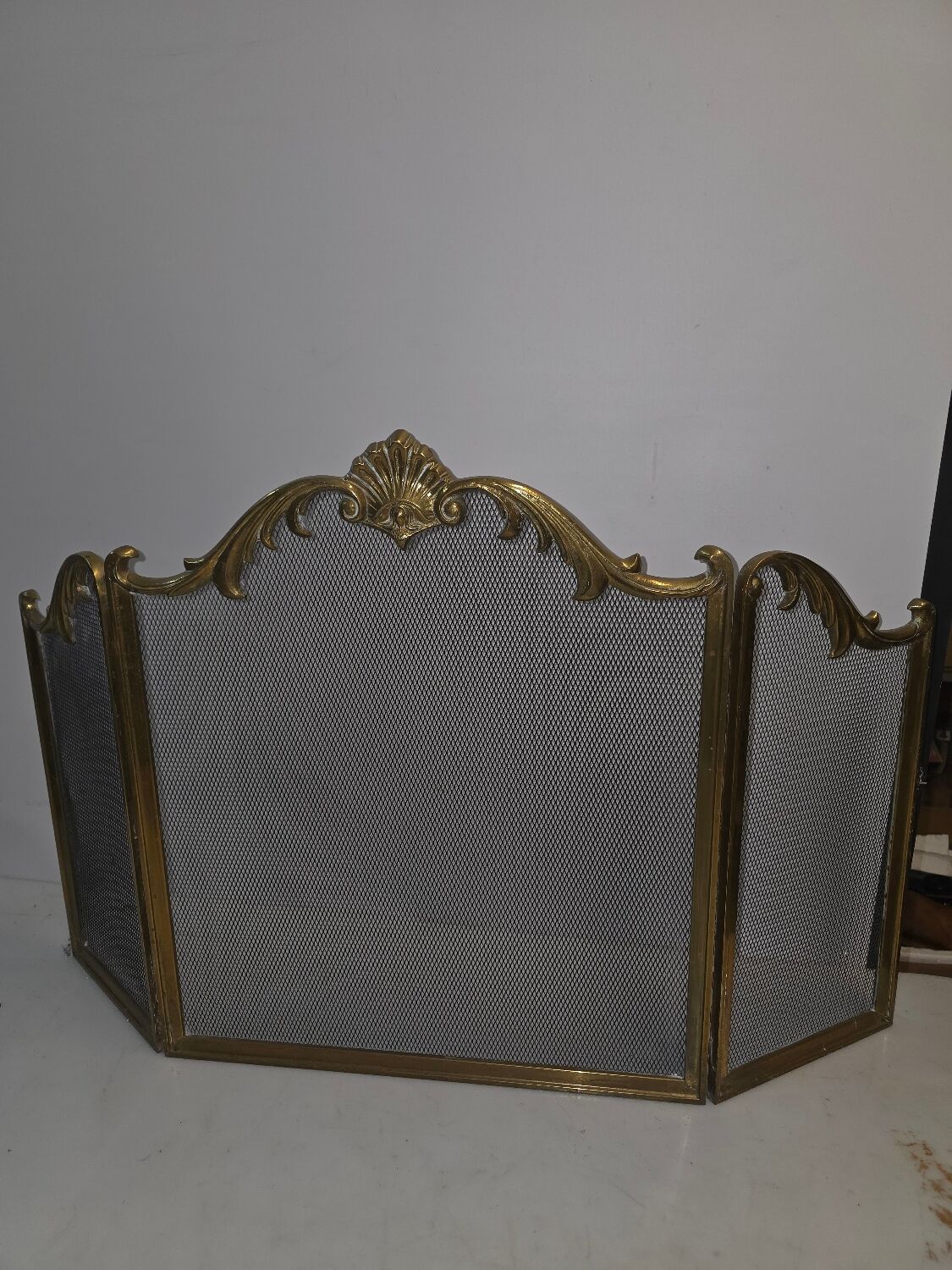 Bronze fireplace screen