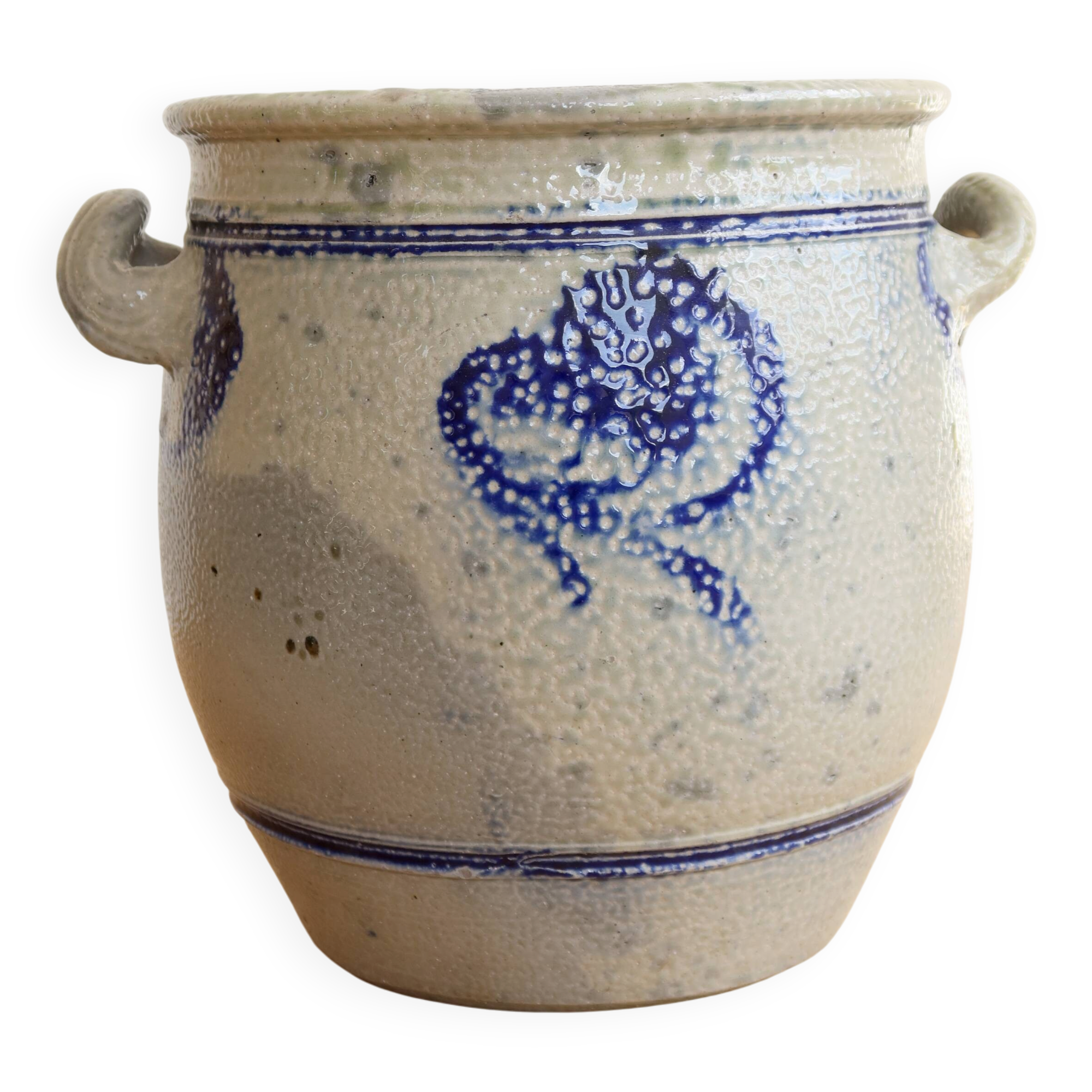 Old ceramic jar from Alsace with blue decoration.