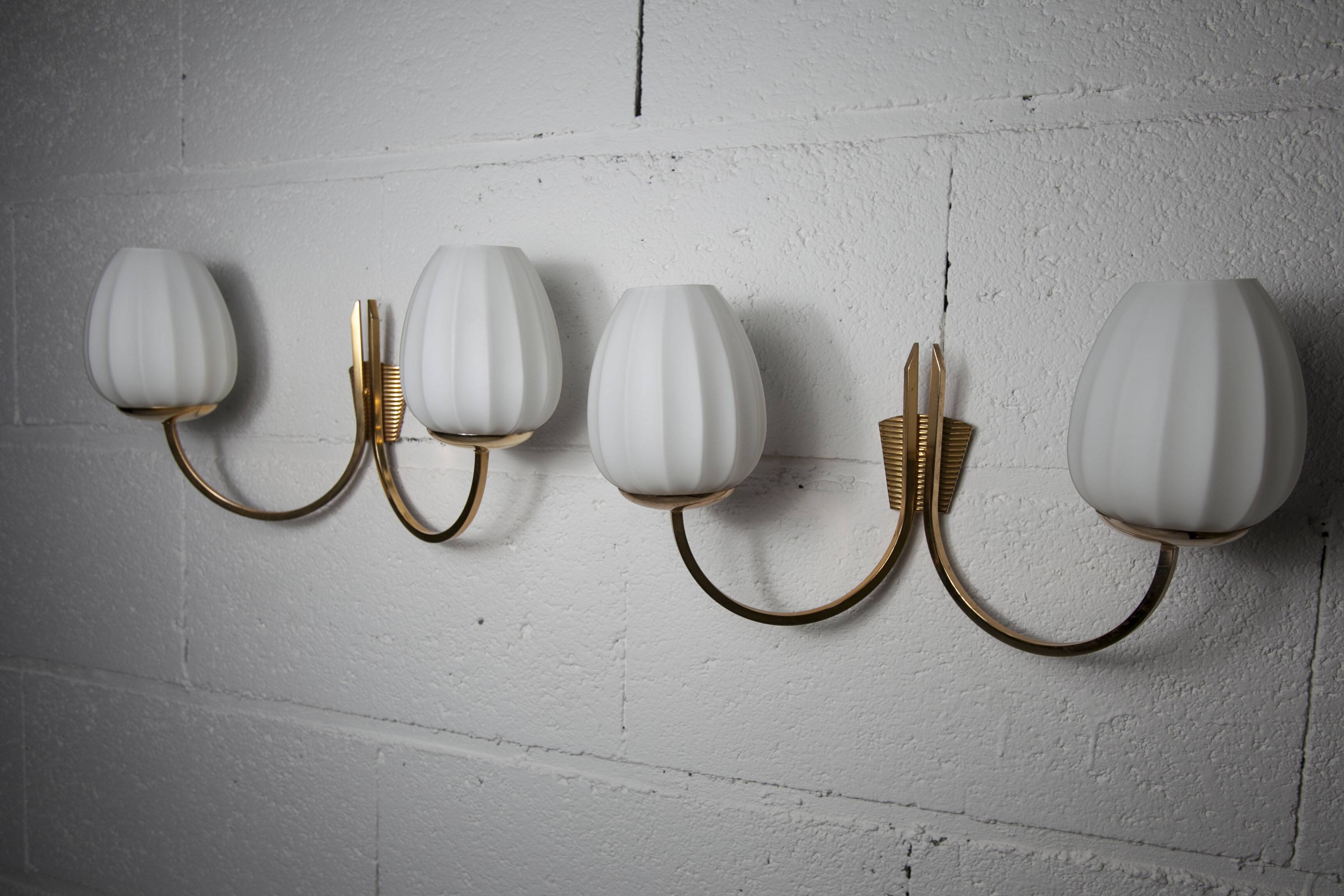 Pair of 1960 opaline and brass wall lights from Italy