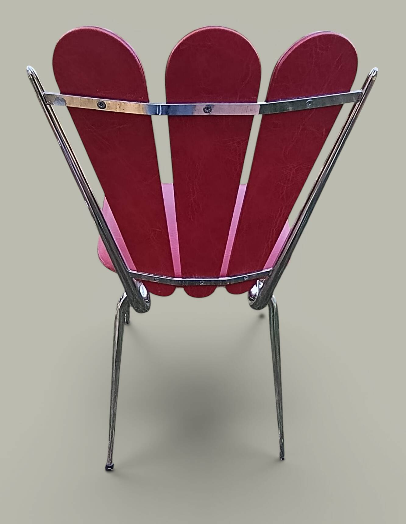 Set of 3 red flower petal chairs - vintage in faux leather - 1960s/70s