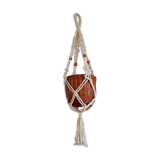 Suspension in macrame plant holder