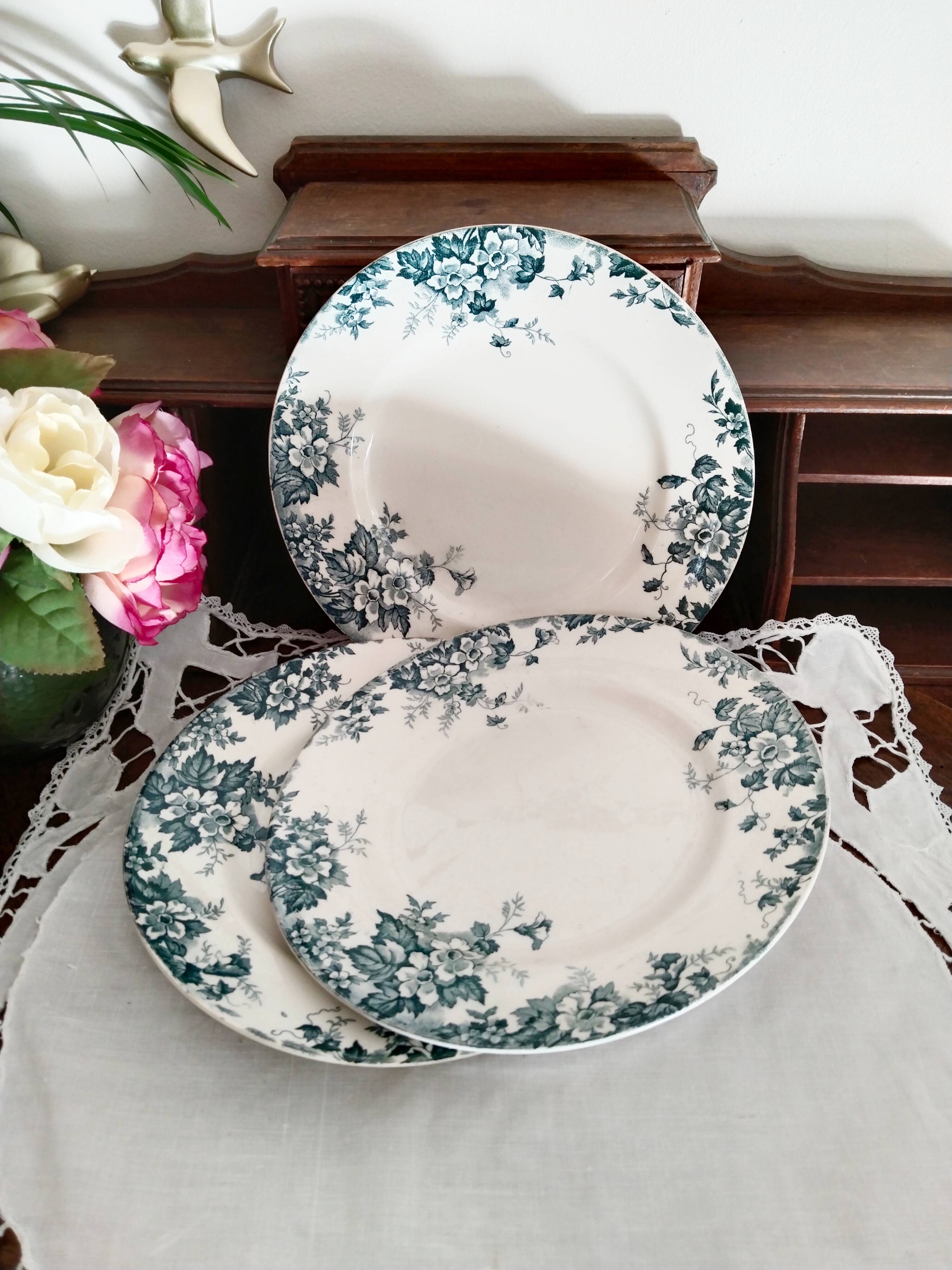 Flat plates (3) in earthenware from Saint Amand and Hamage, Terre de fer, Marie Louise model