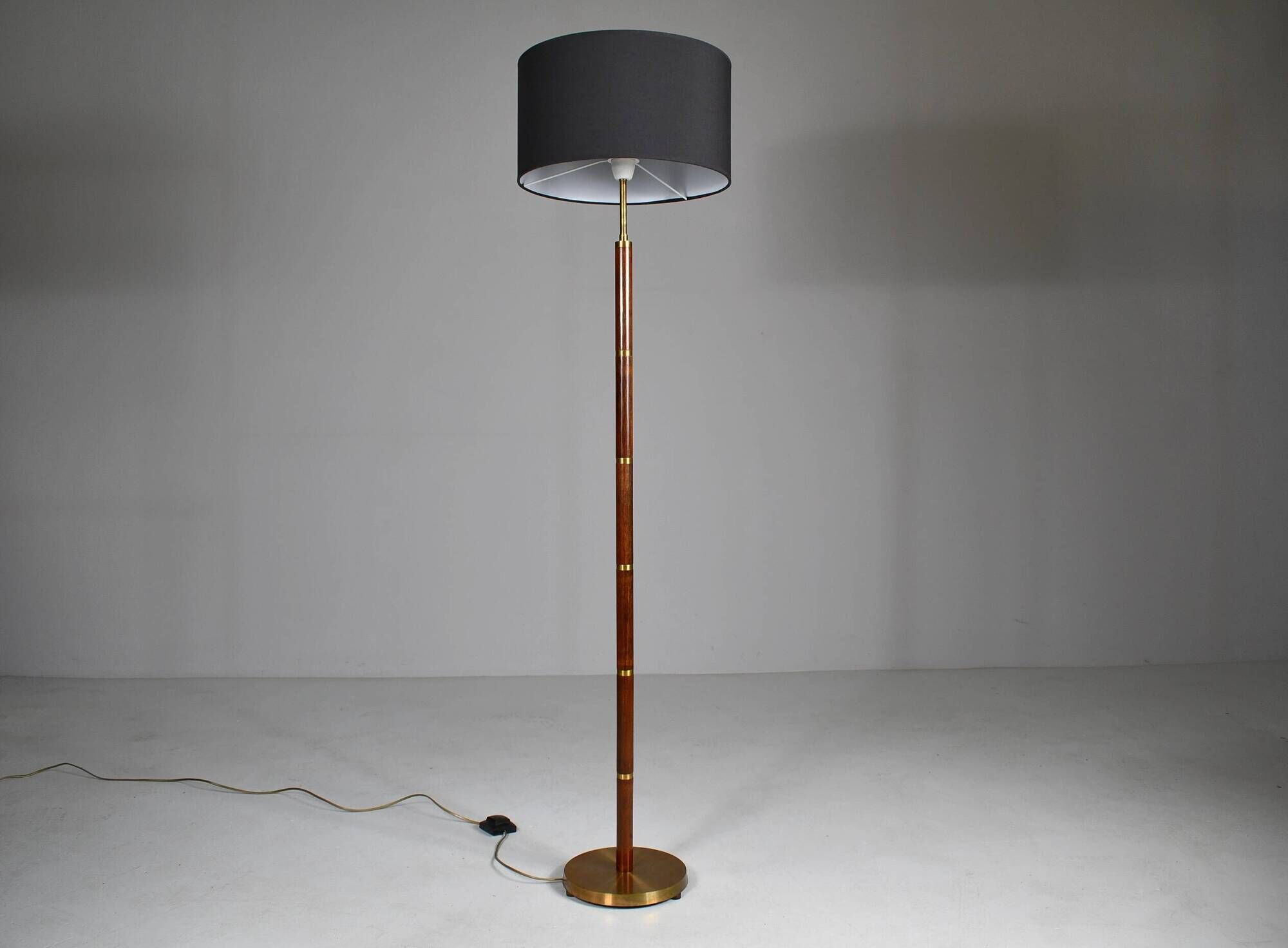 Floor lamp designed by Kofod Larsen. 1960s
