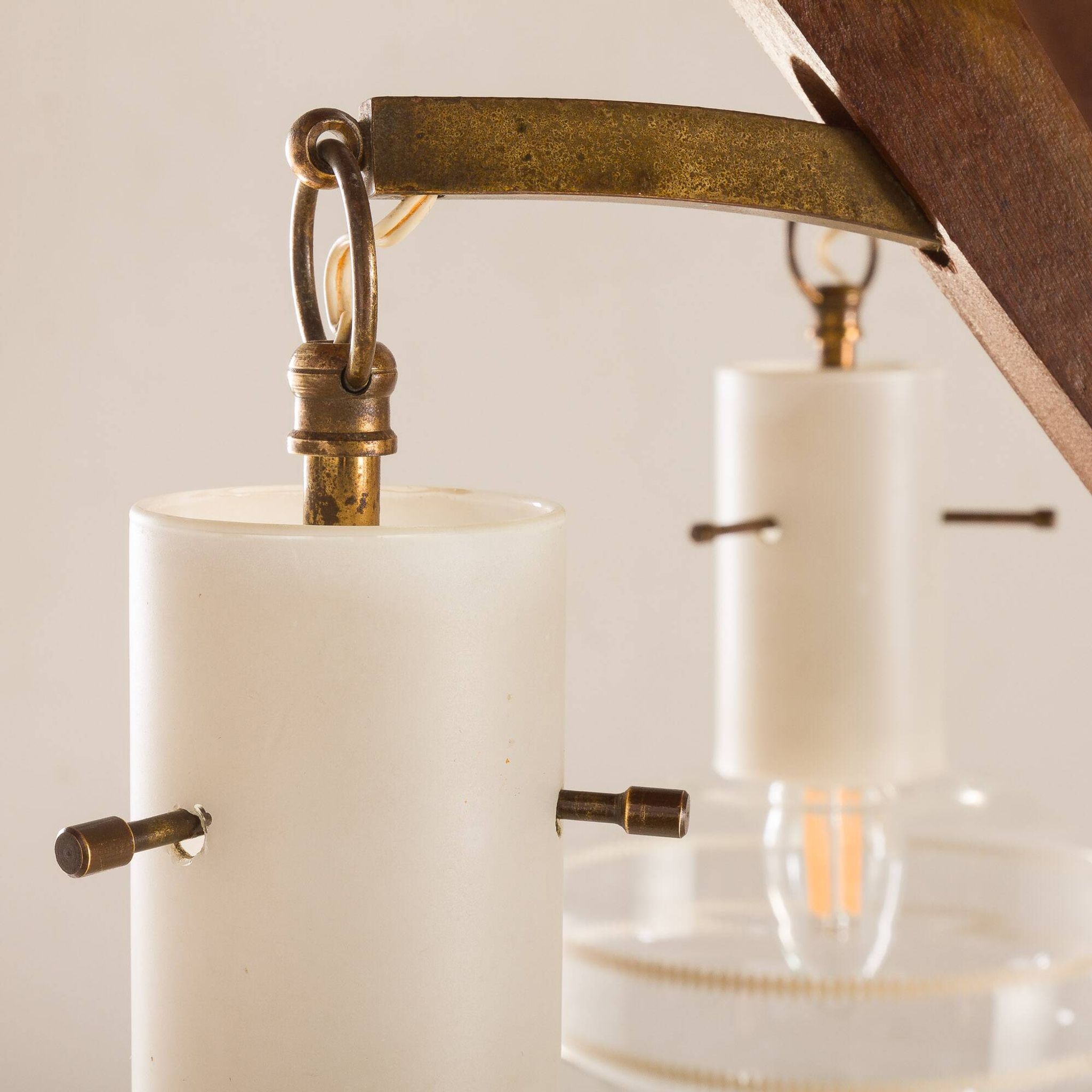 Italian mid-century Murano glass and teak chandelier attributed to Stilnovo, 1960s