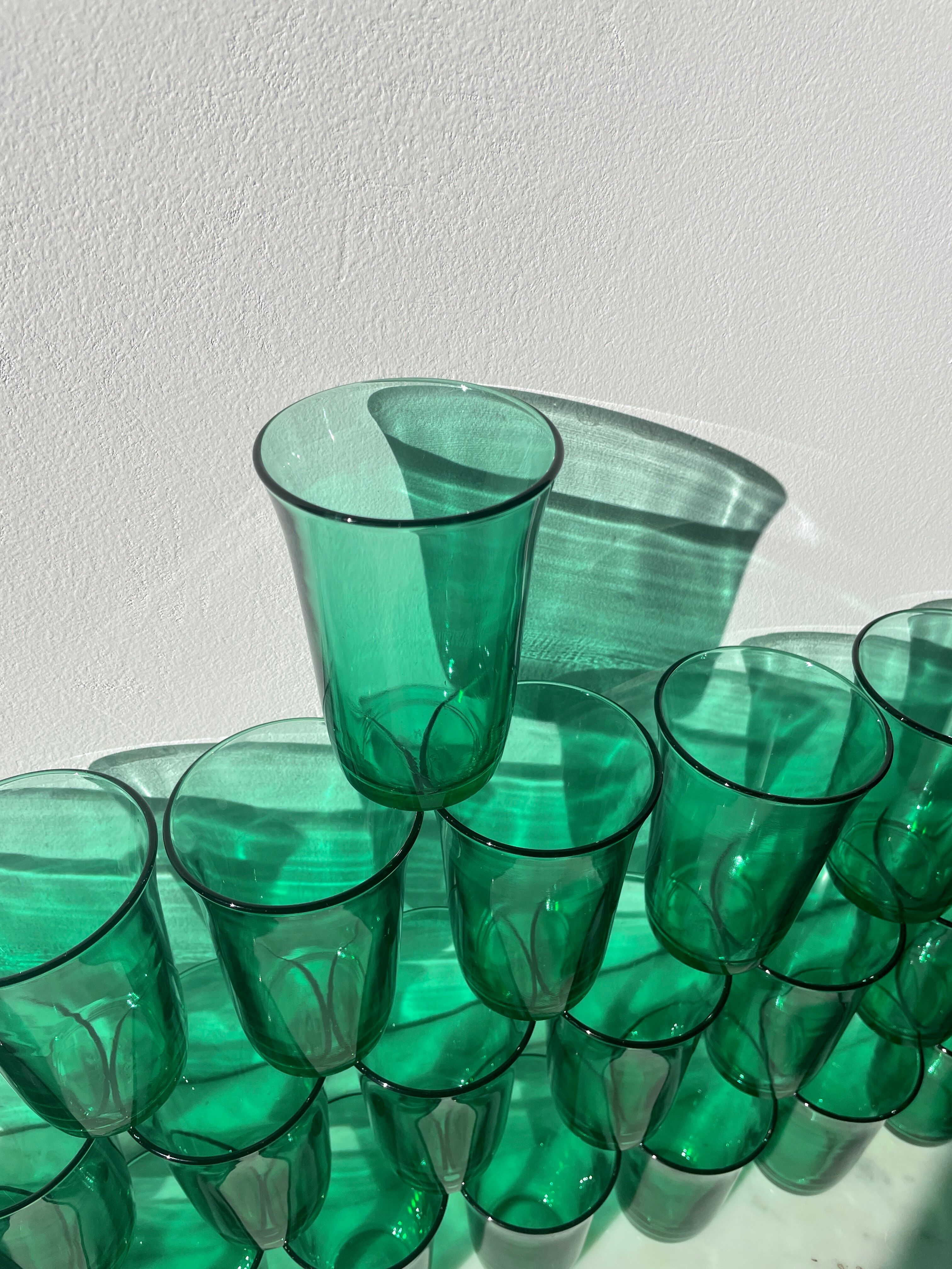 Water glasses Oil Lesieur