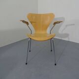 Danish 3207 Armchair by Arne Jacobsen for Fritz Hansen, 1991