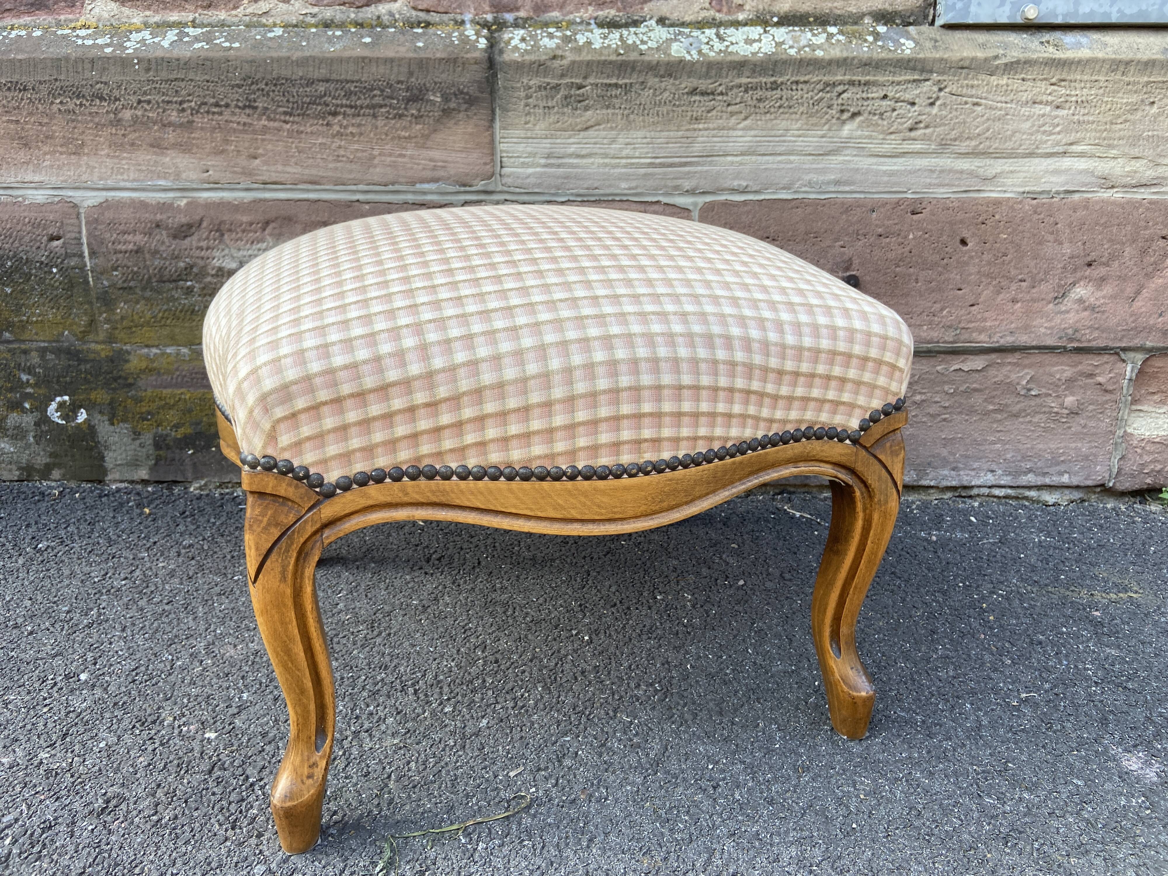 Imposing St Louis XV footrest