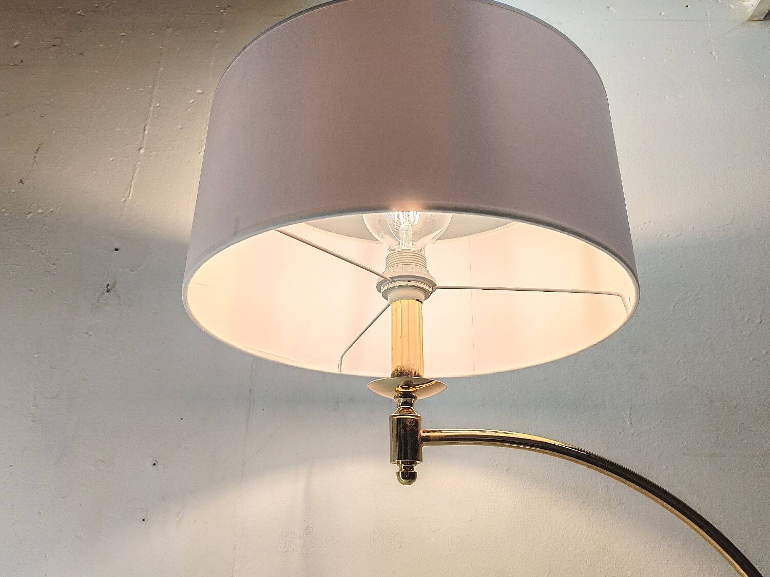 Lampadaire arc année 80 laiton doré