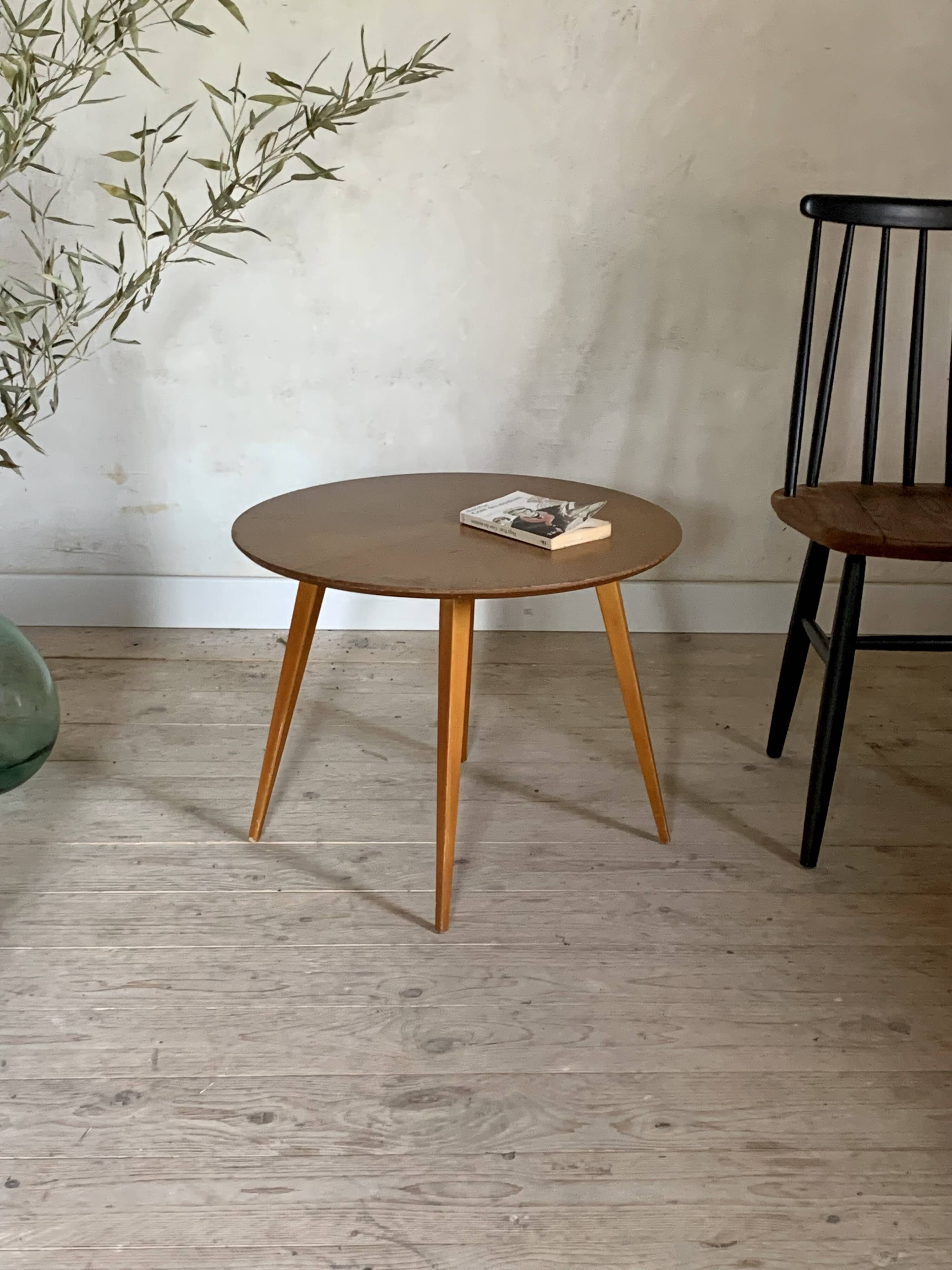 Round coffee table with compass base