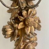 Carved wall lamp in wood of the seventeenth century