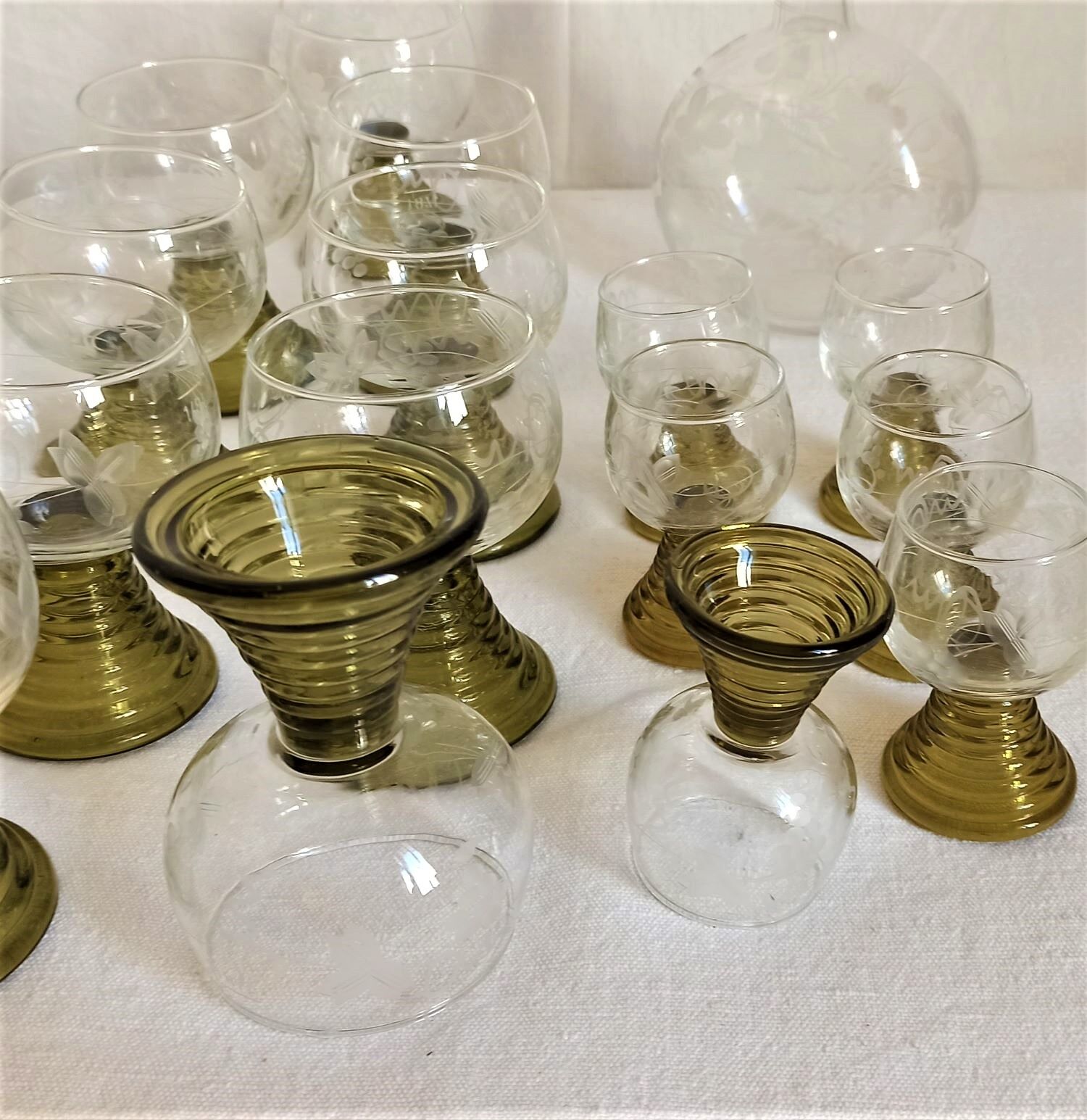 Wine service and liqueur Alsace 30 Glasses - carafe