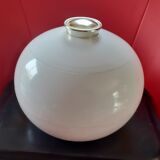 White ball ice bucket 1970