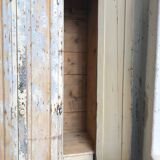 Wooden workshop vestiary