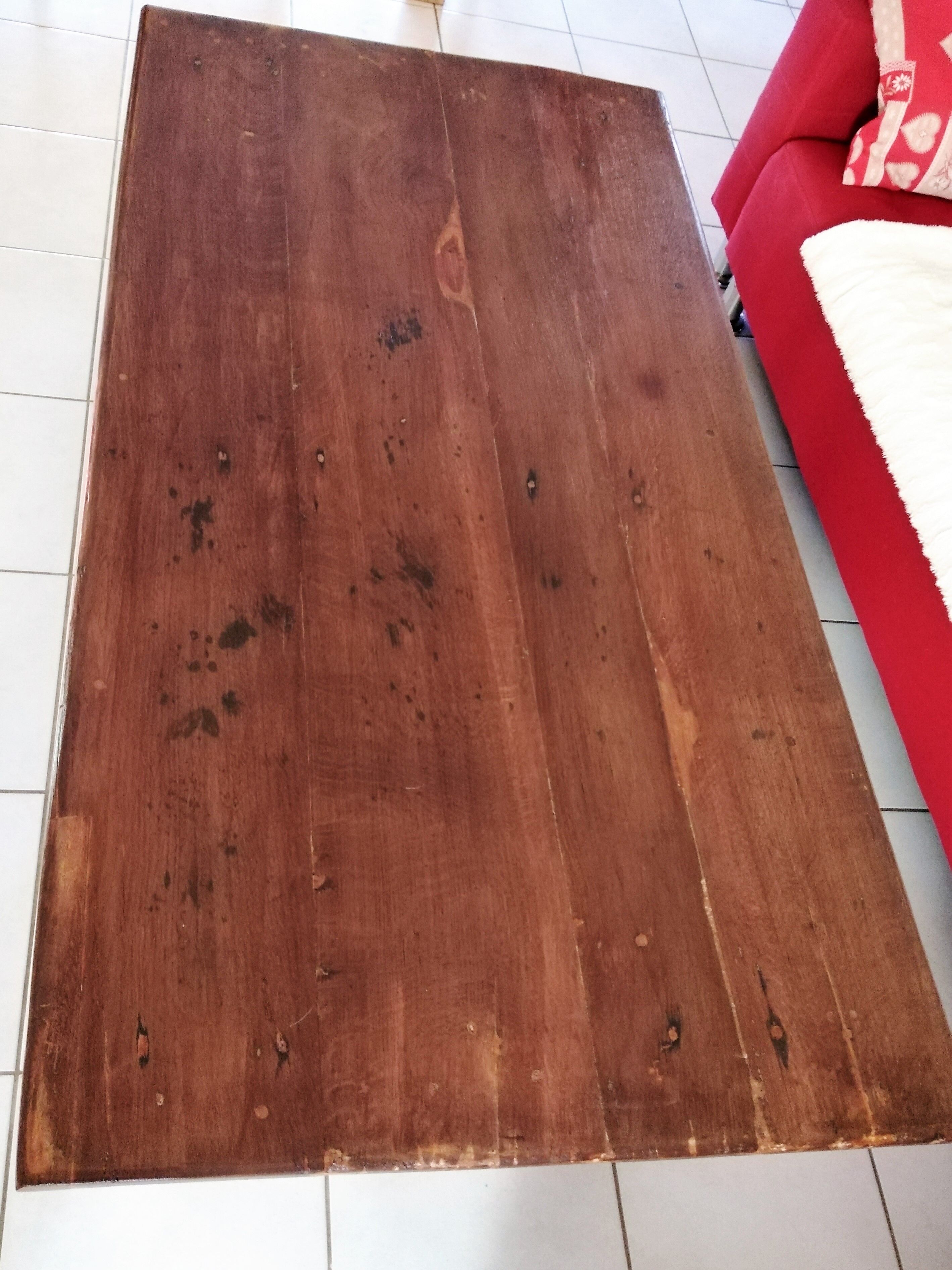 Farm-style coffee table