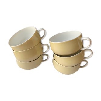 6 tasses