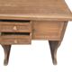 Table basse vintage en bois gain de place avec tiroirs et compartiment.