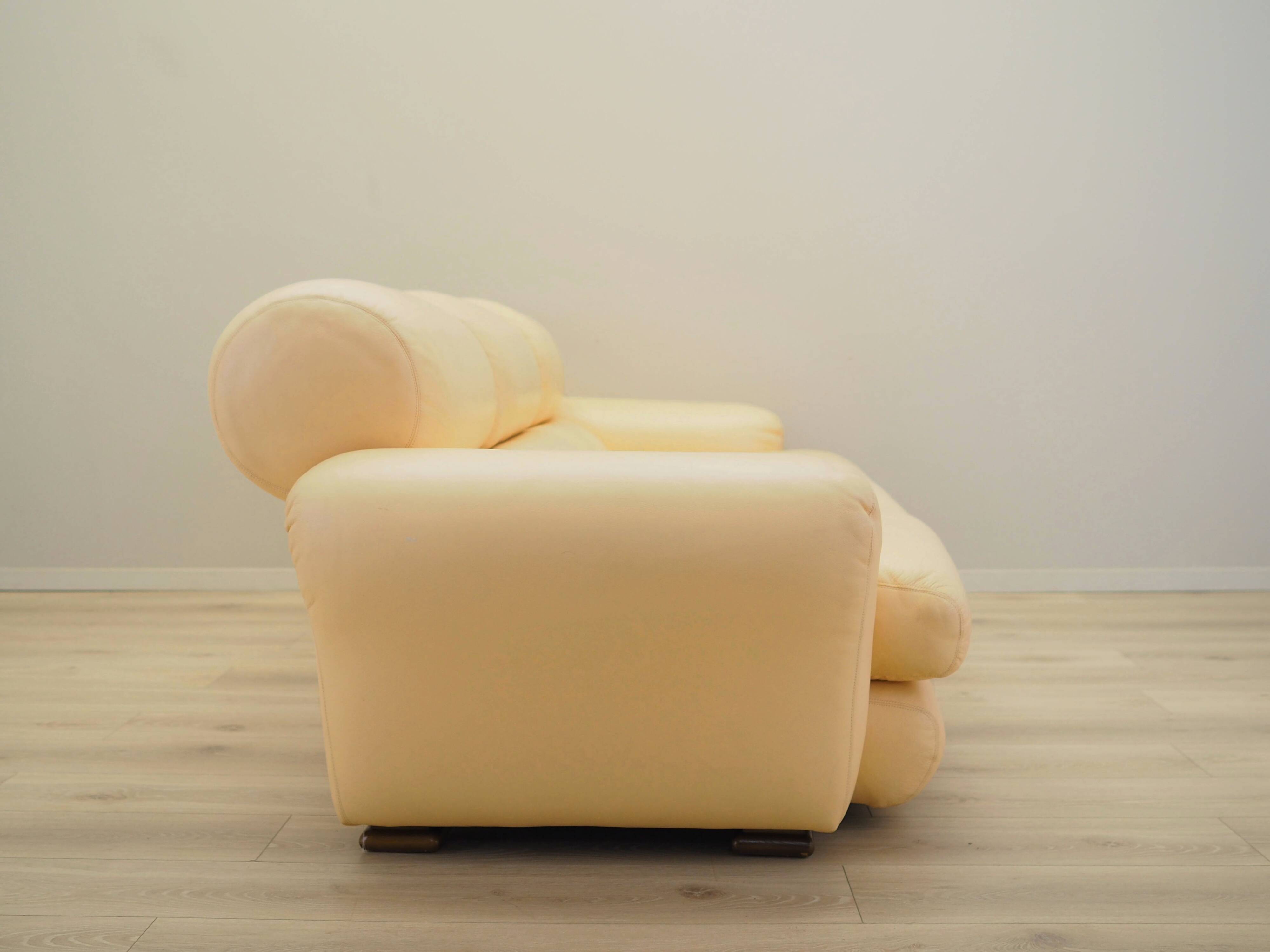Leather sofa, Italian design, 1960s, production: Italy