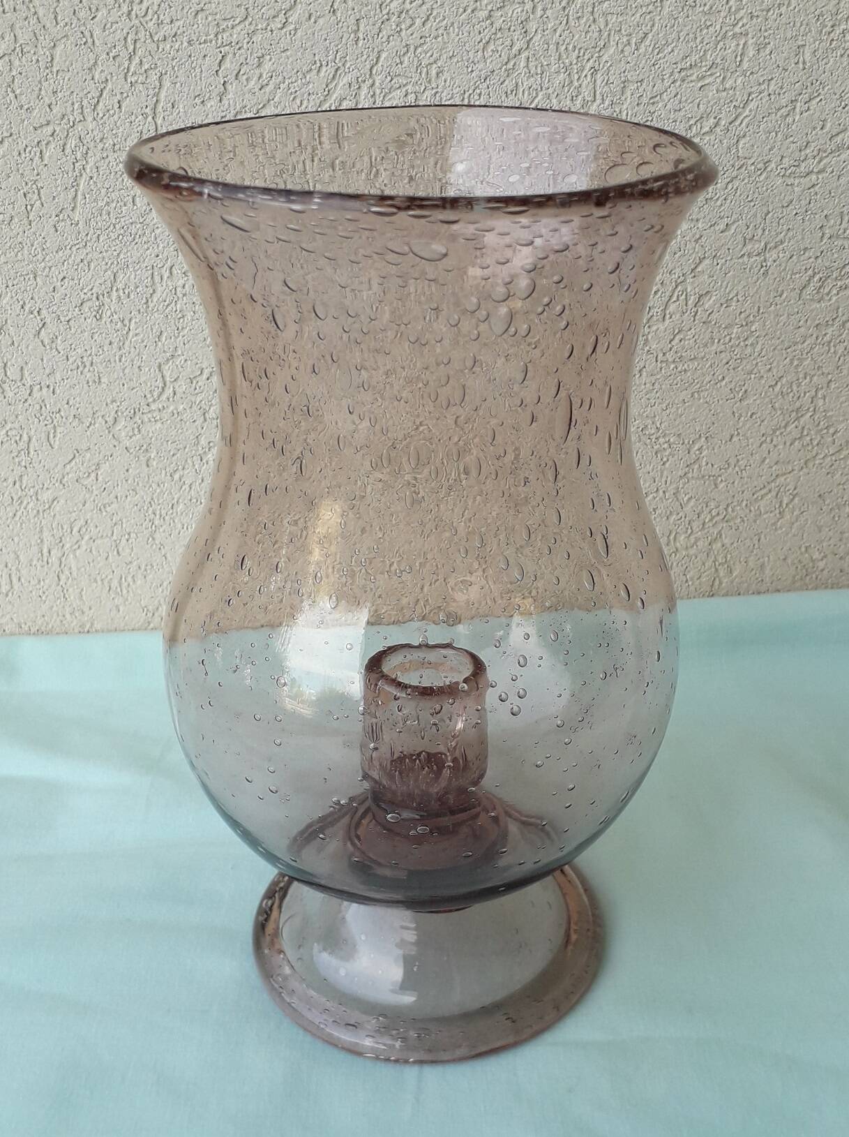 Bubble glass candle holder