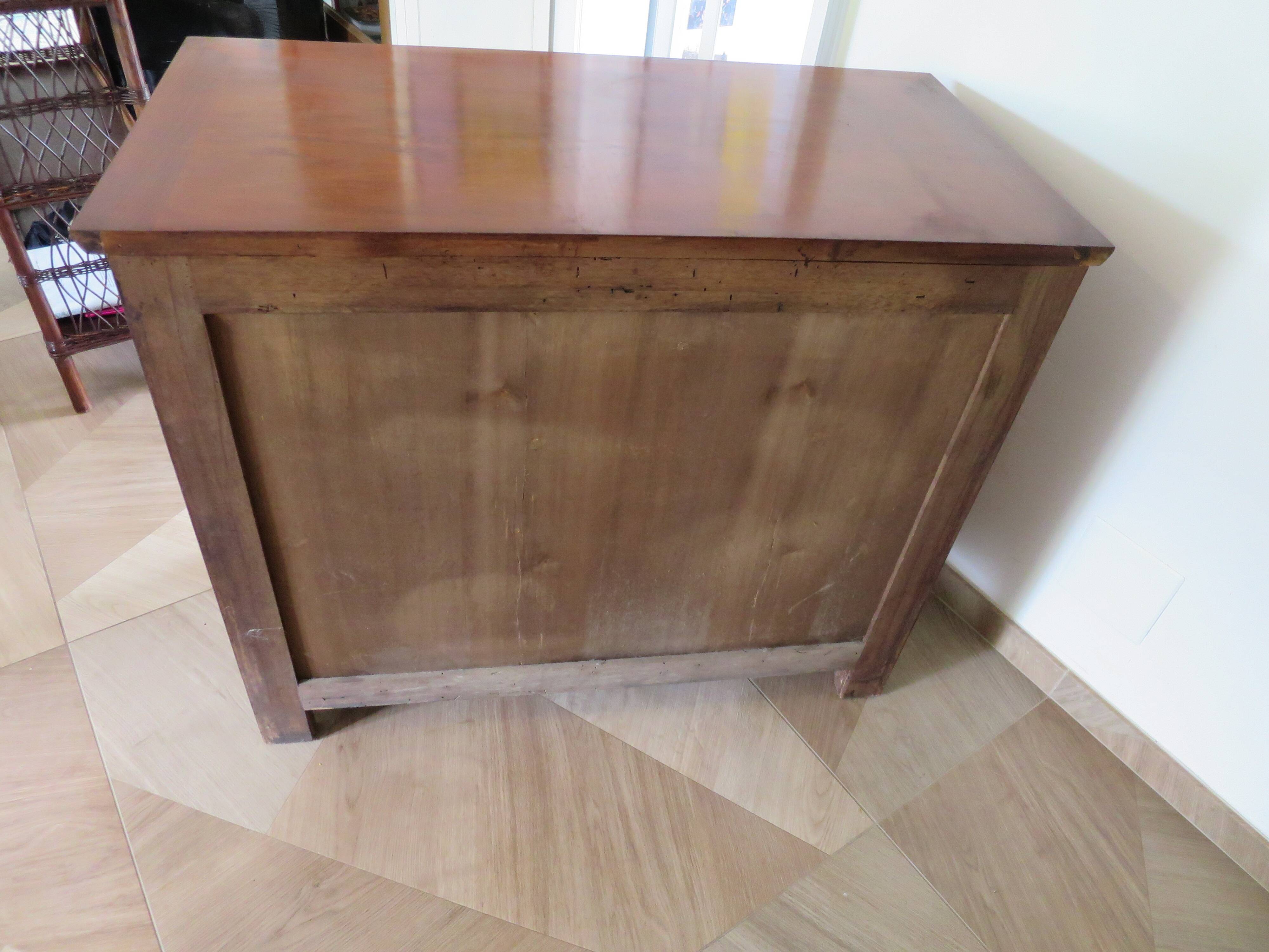 4-drawer chest of drawers - empire style - with detached columns - mahogany-bronze stain
