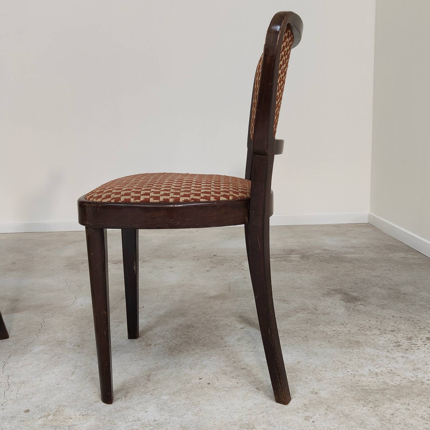 Set of 4 Thonet Art Deco chairs, 1930s, fabric and walnut