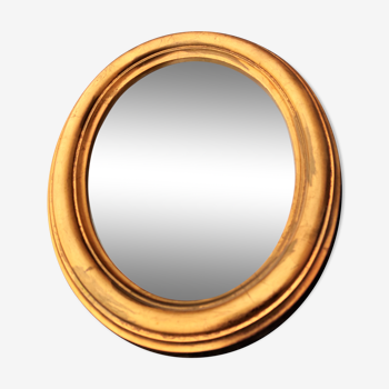 Miroir ovale de 30 x 24 cm avec son entourage doré de biedermeier