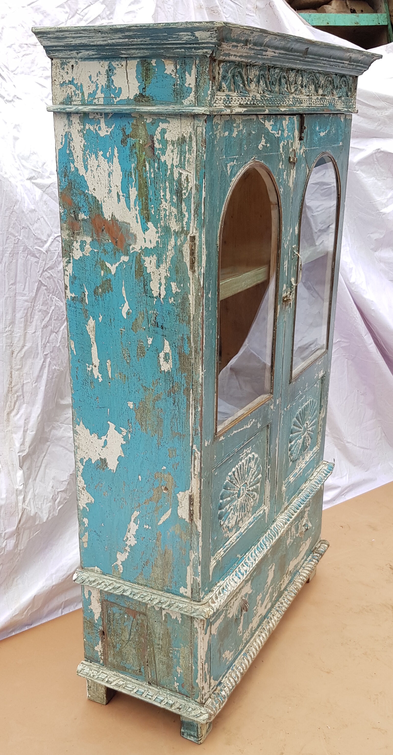 Former "Meman" clinar