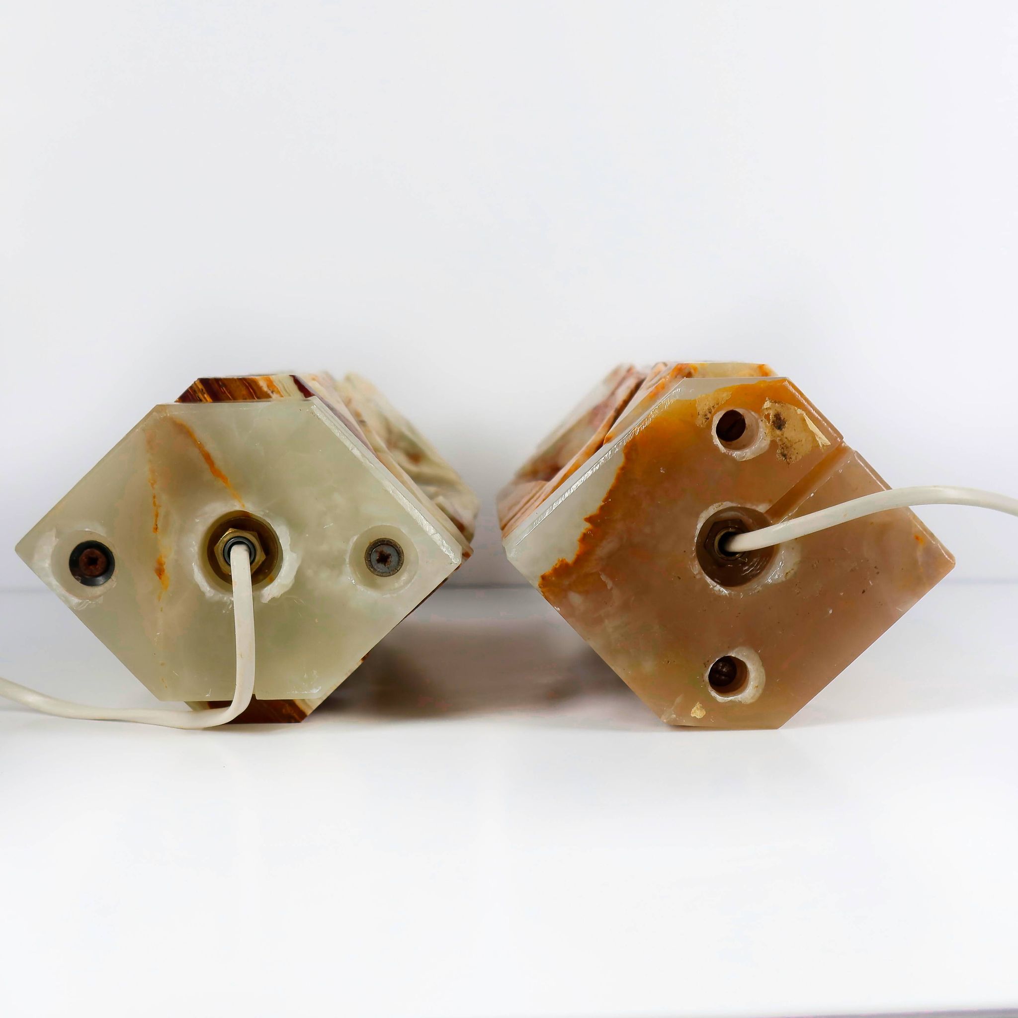 Paire de lampes de chevet en onyx