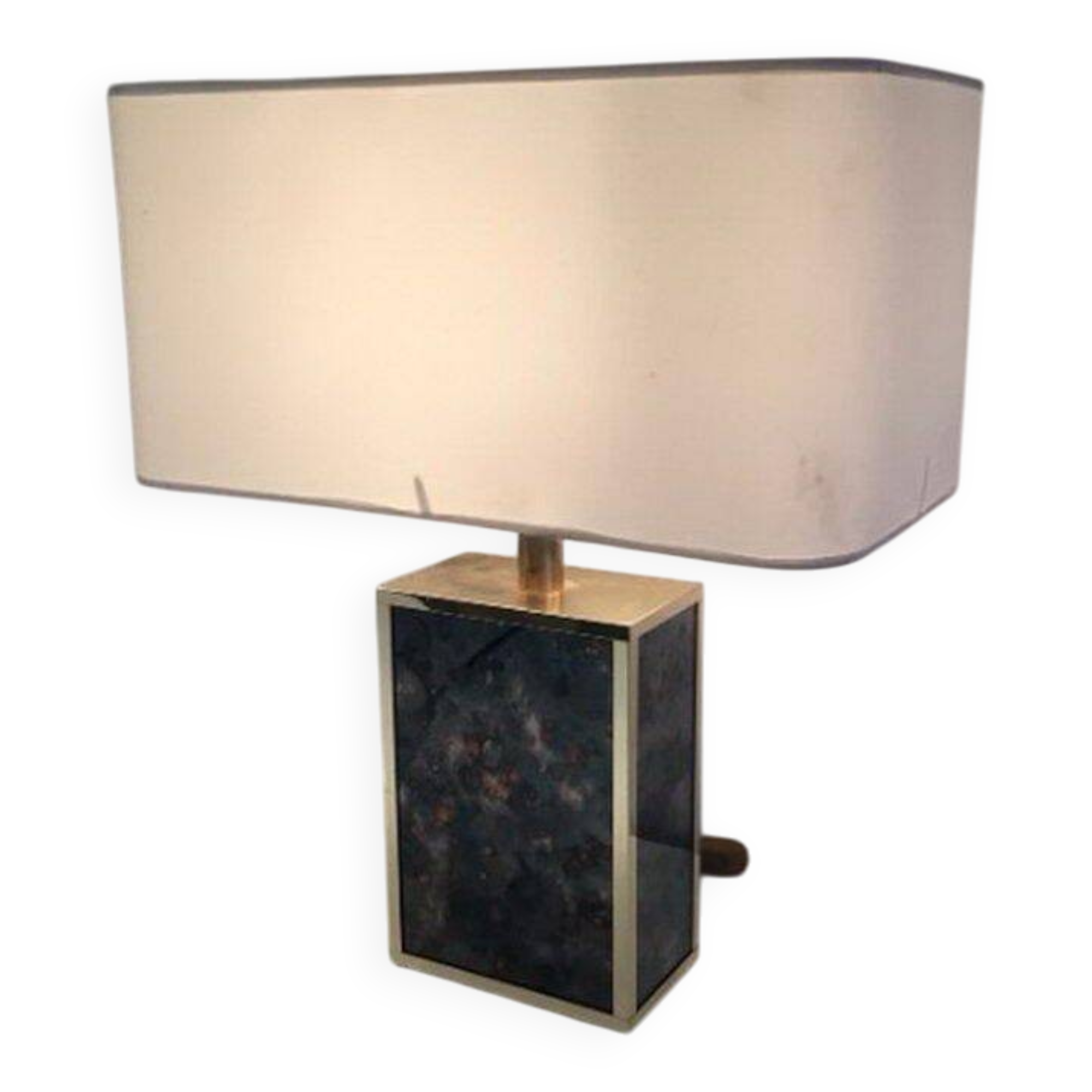 Lamp in gilded metal and stylized glass. In the style of Aldo Tura