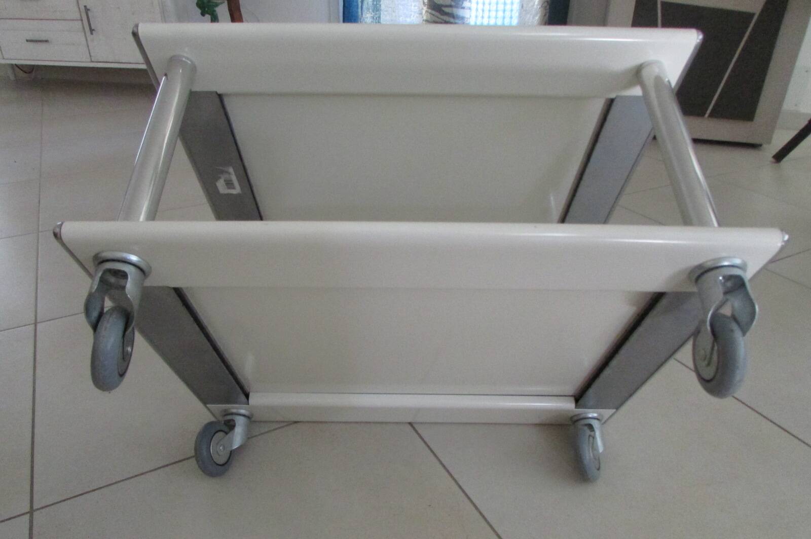"Space Age" coffee table in white lacquered steel. Double tops. France, Circa