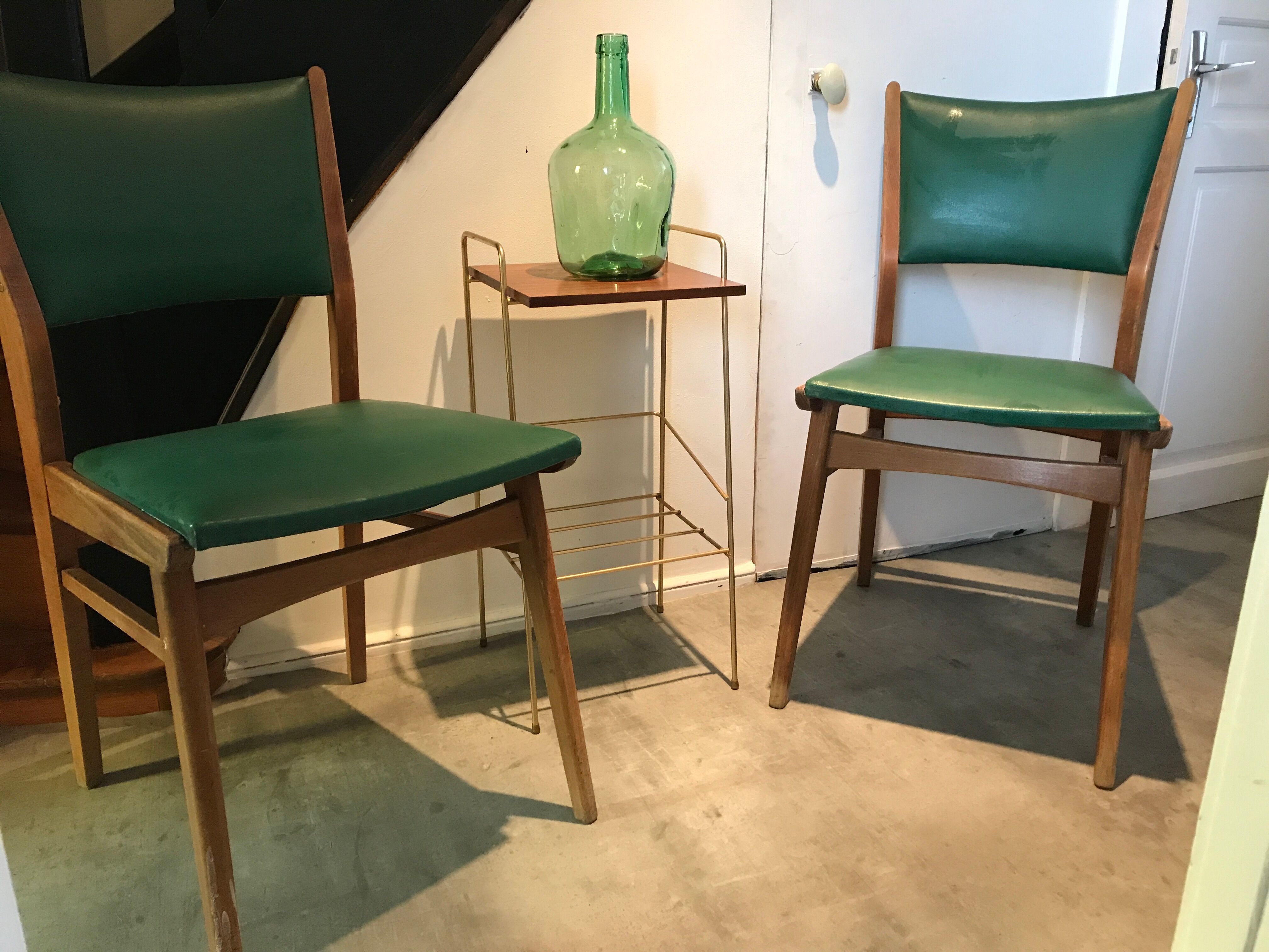 Set of 2 chairs with compass legs