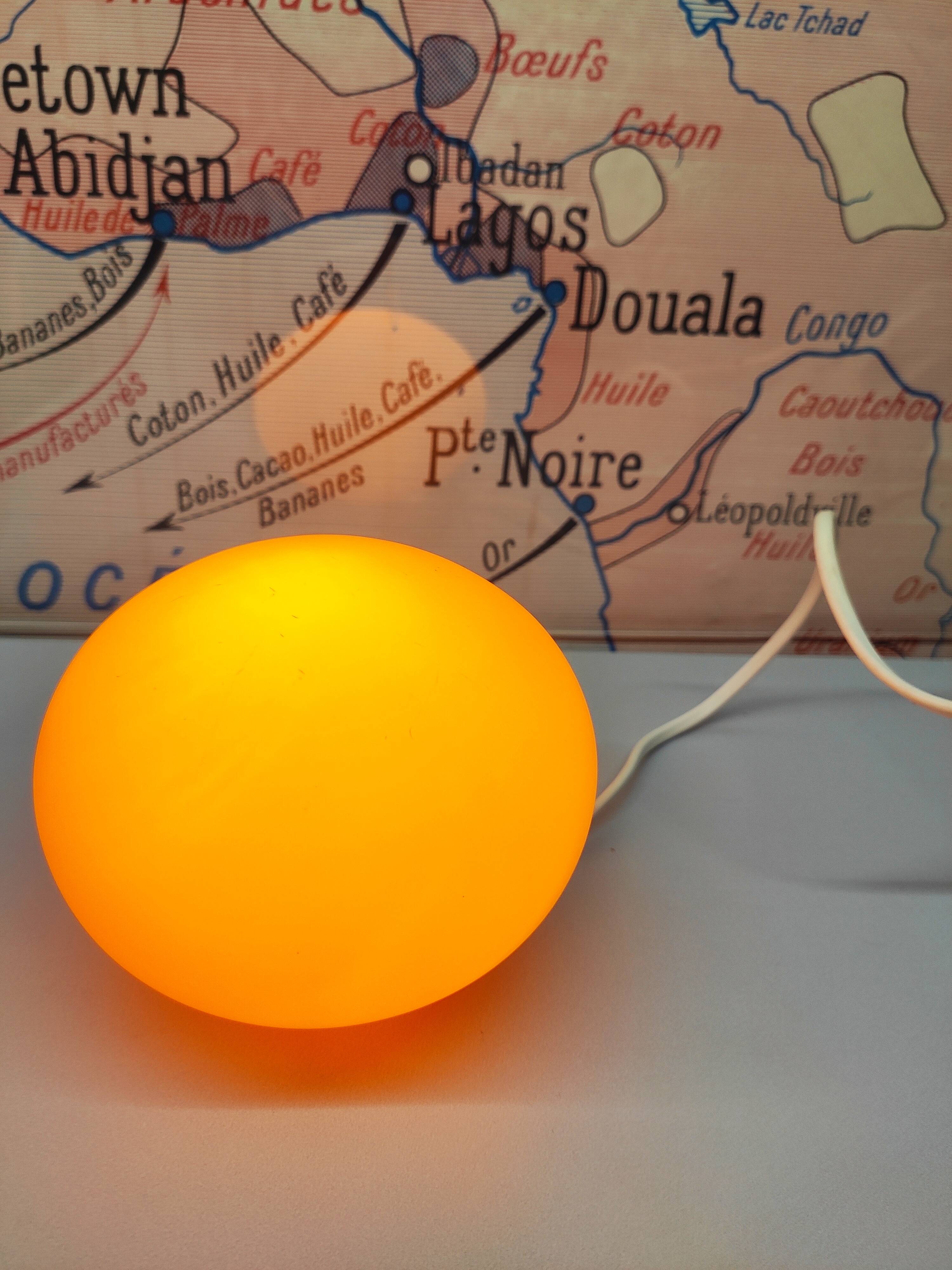 Phleps habitat orange ball lamp