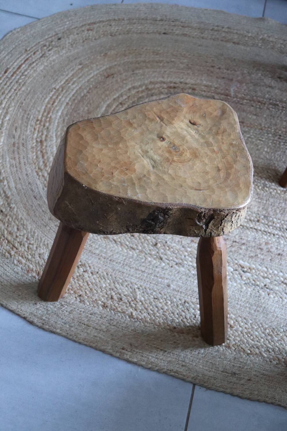 Brutalist stool in solid elm