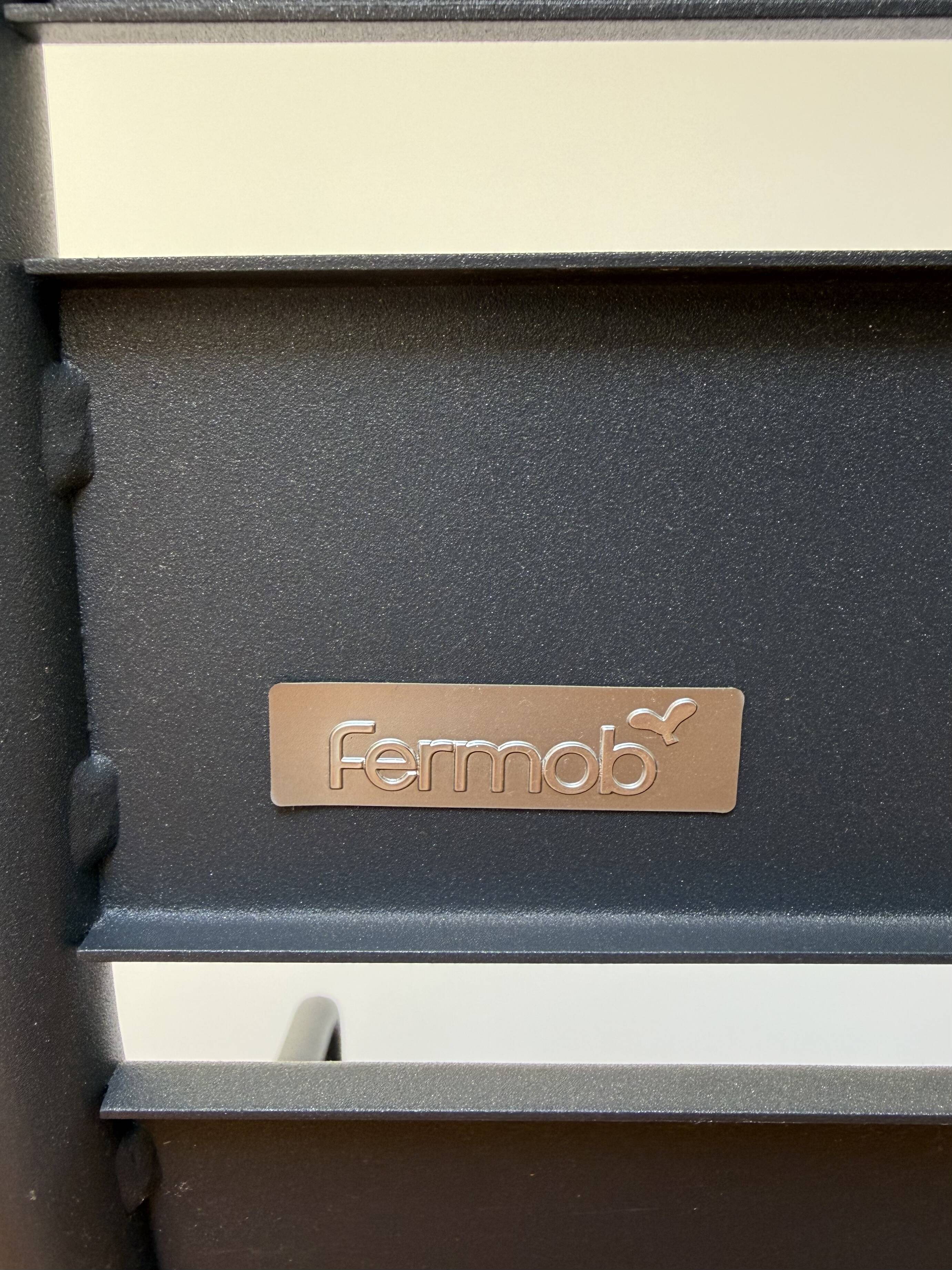 Fauteuil bas d'extérieur modèle Monceau édition Fermob