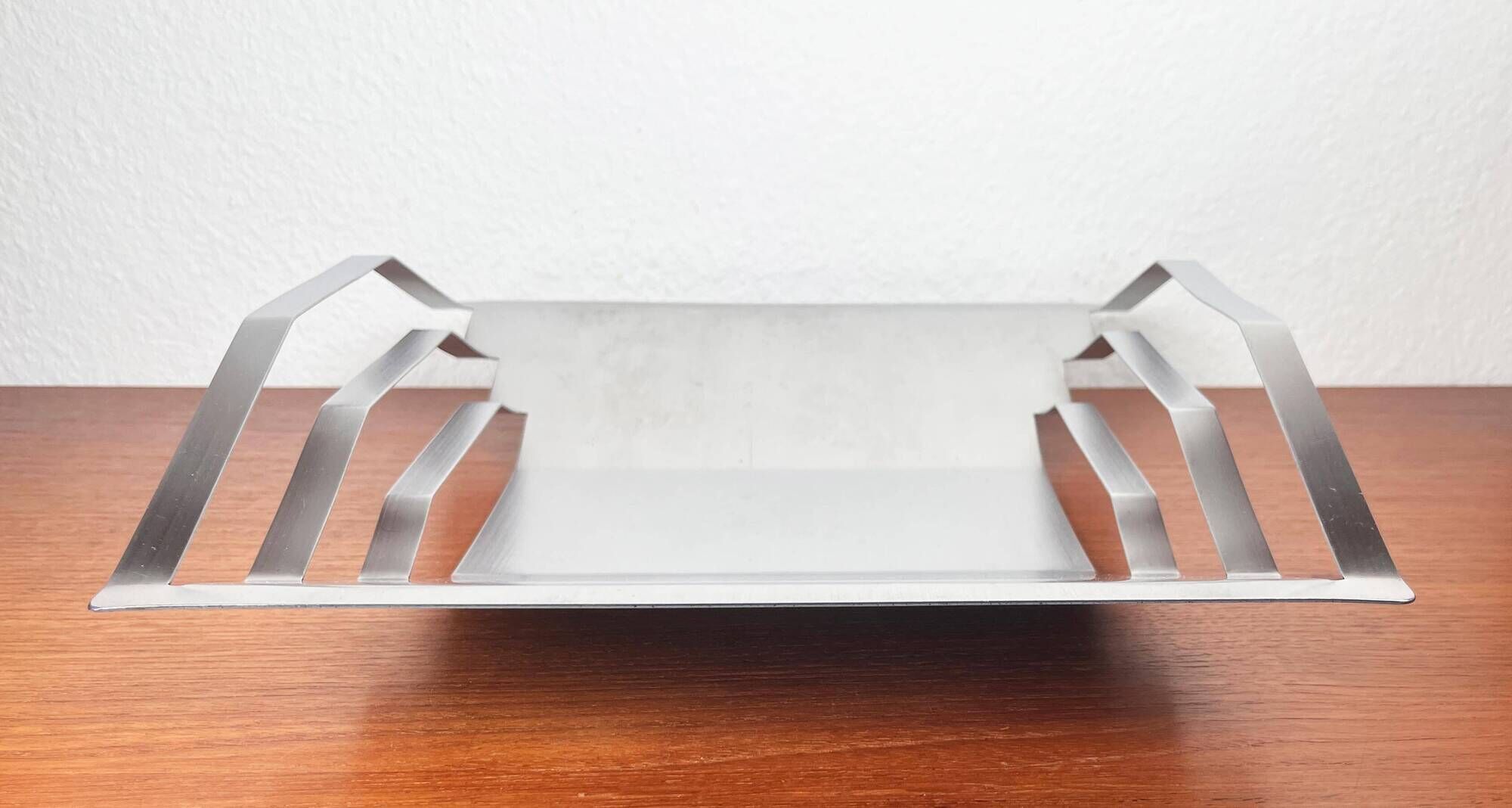 Minimalist postmodern metal fruit bowl, 1980s