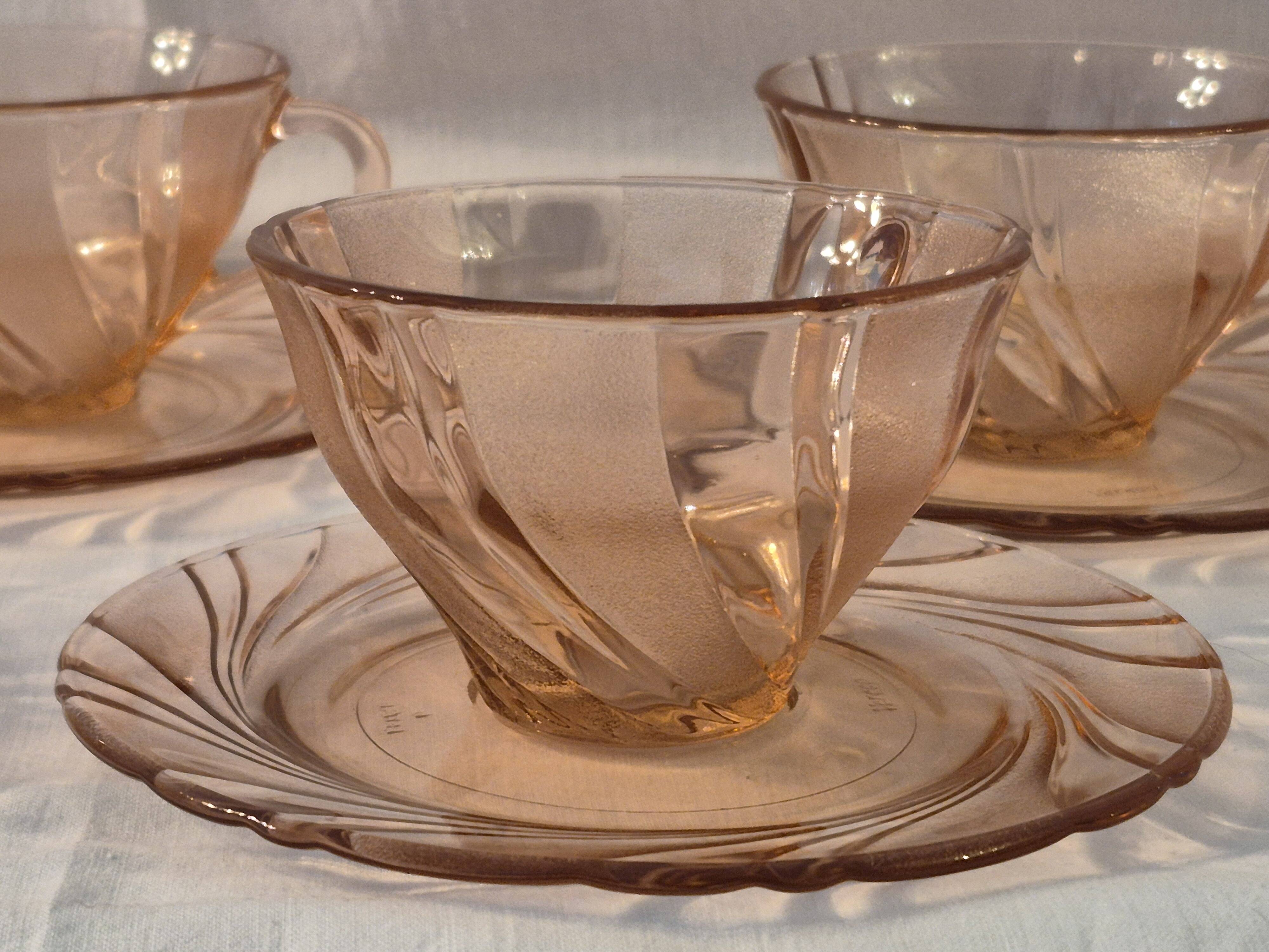 Cups and saucers vereco model beau rivage