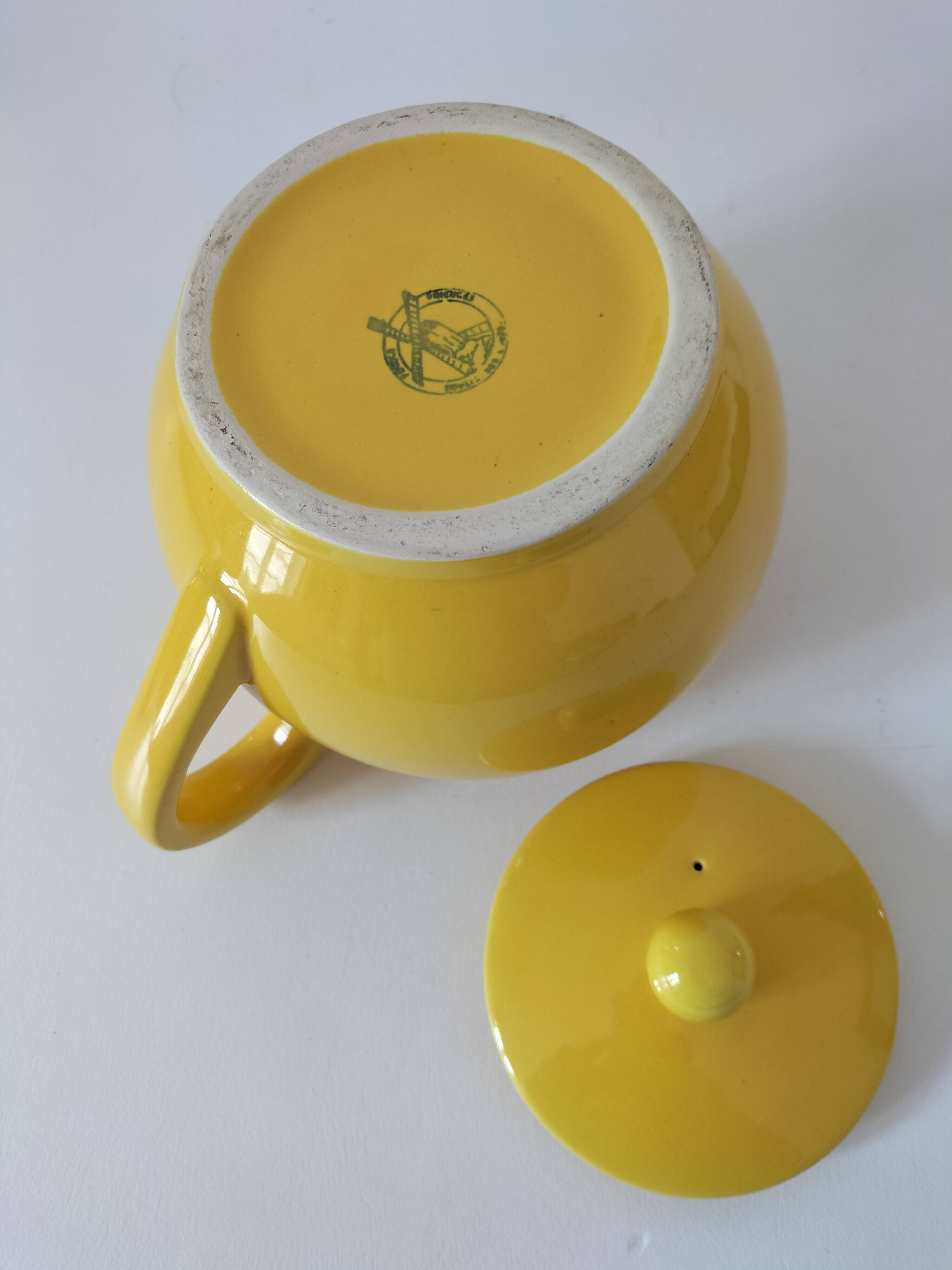 Vintage sun yellow teapot – Moulin des Loups & Hamage Nord