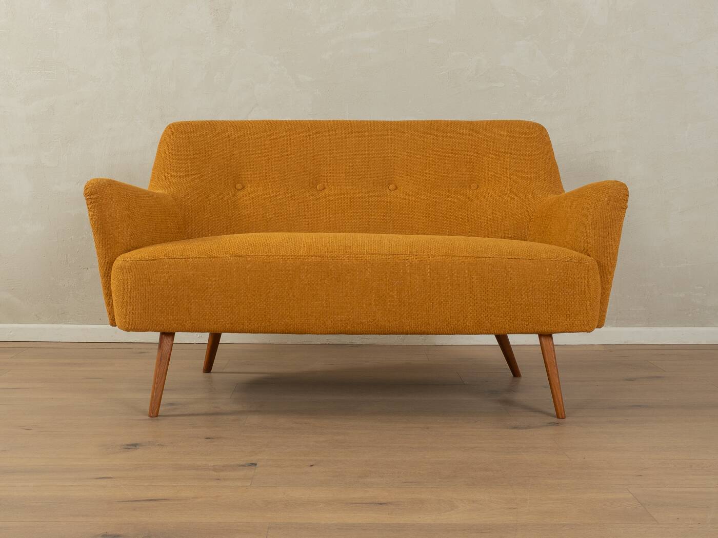 Charming cocktail sofa