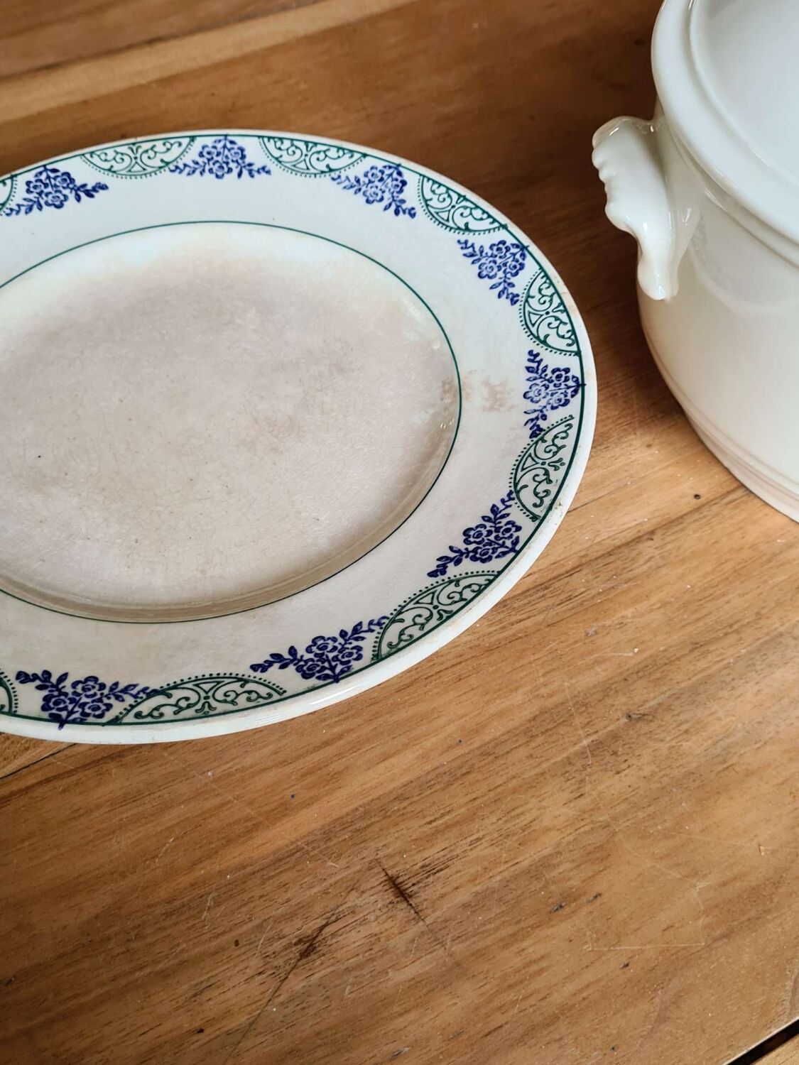 Piedouche plate Terre de fer