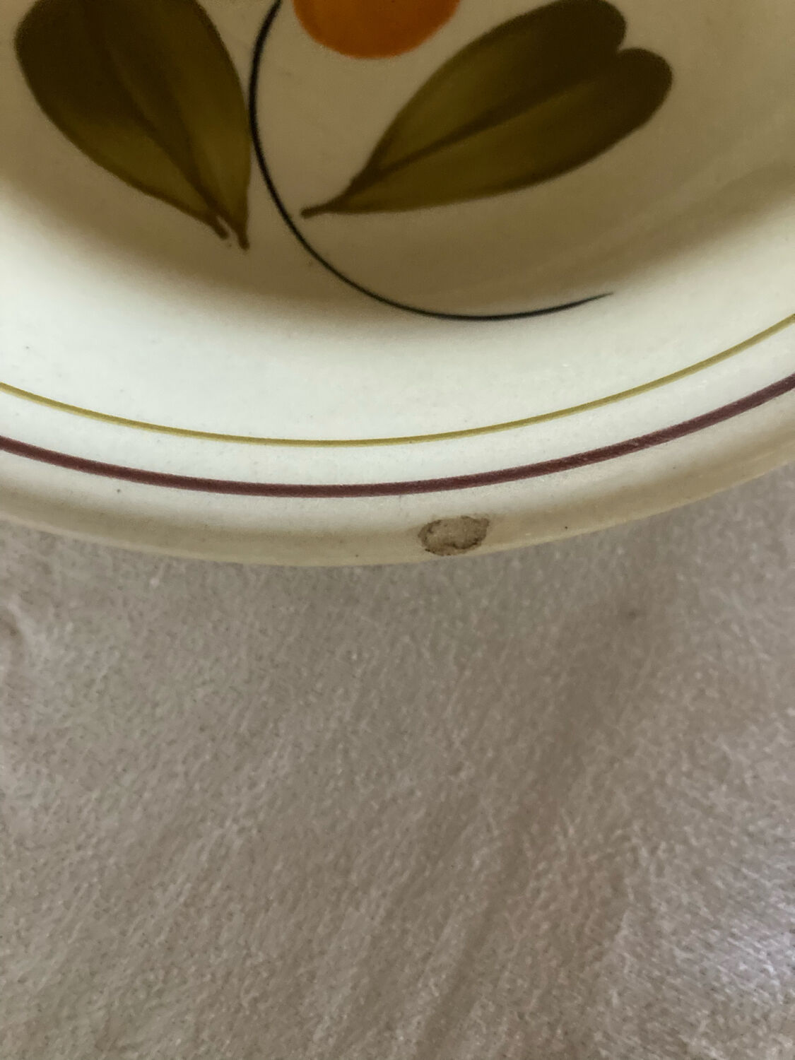 Set of hollow plates