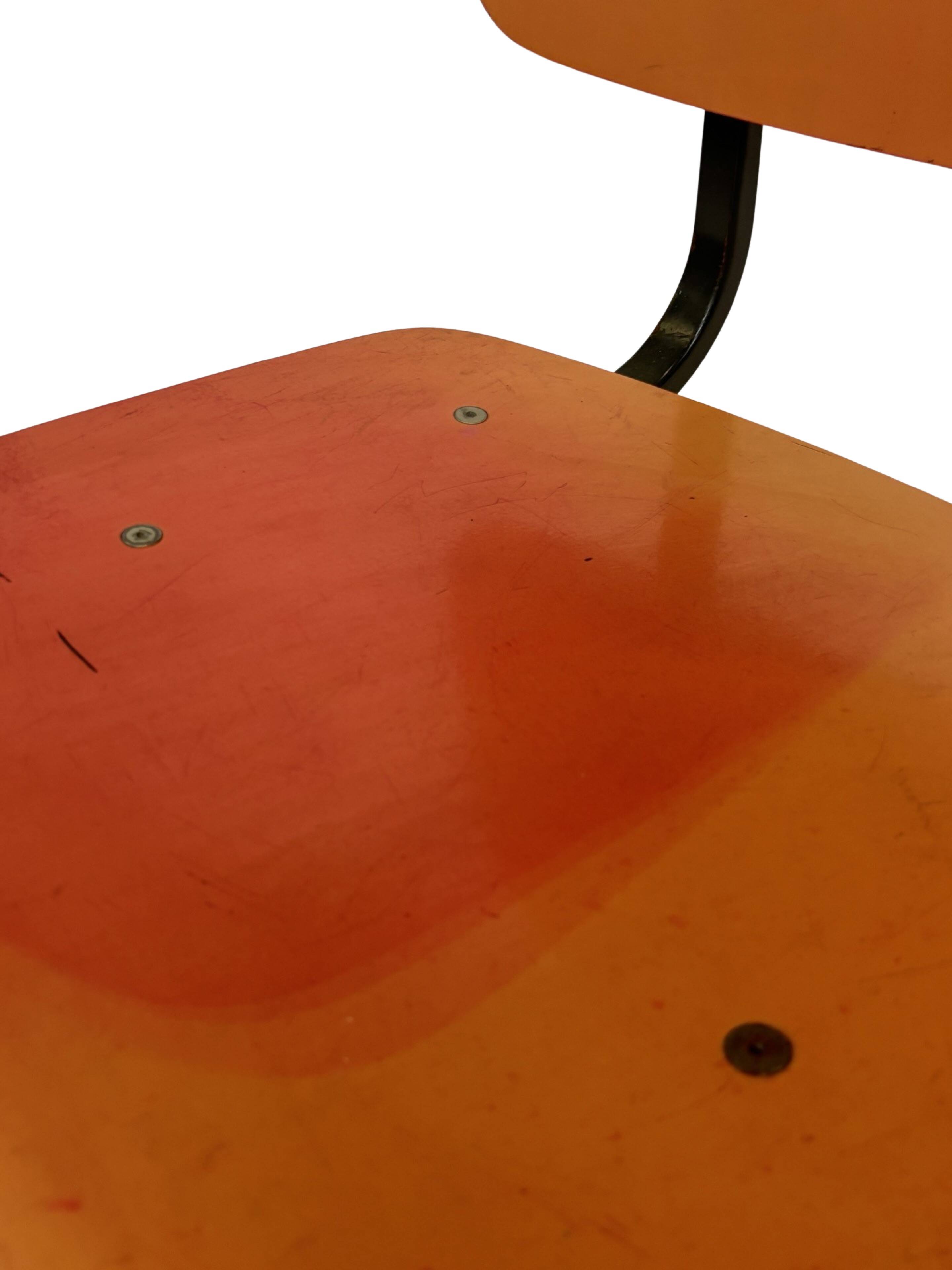 Vintage set of 4x Friso Kramer Revolt chairs Ahrend de Cirkel dutch design