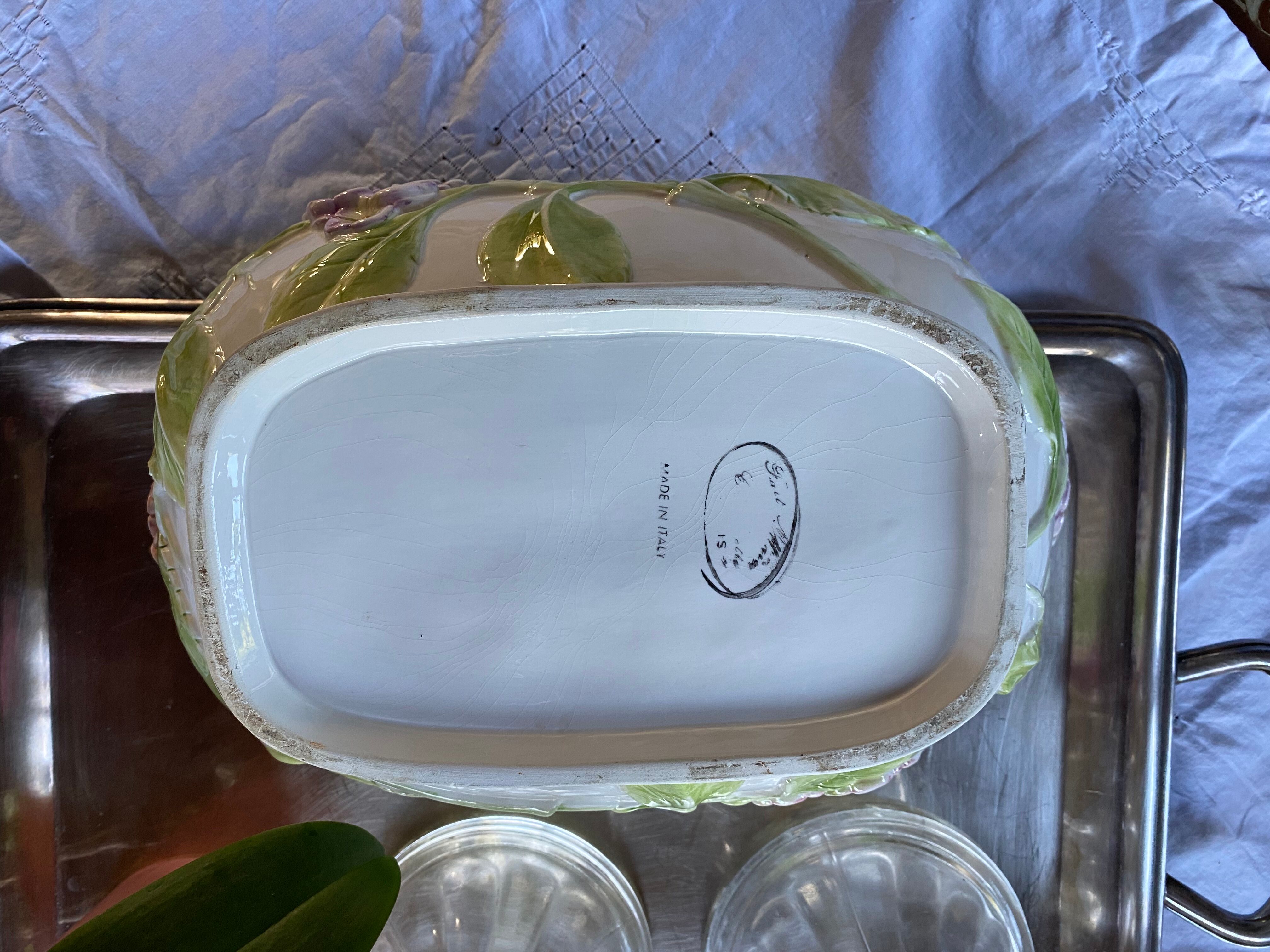 Italian earthenware planter "Hydrangeas"