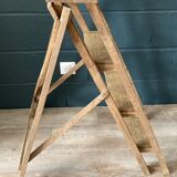 Stepladder decorated in old oak