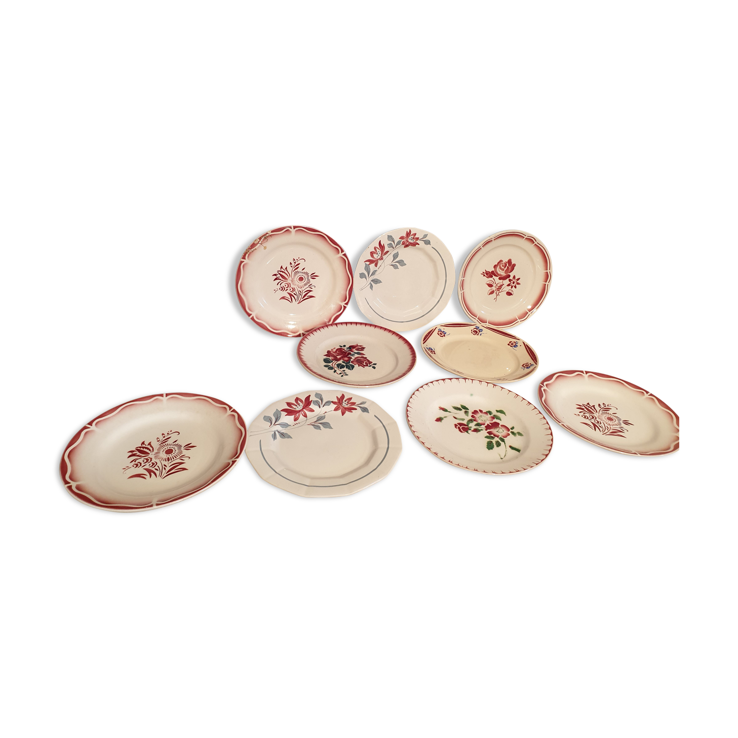 Assorted 9 plates red tones