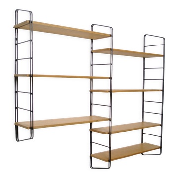String type shelf 1970