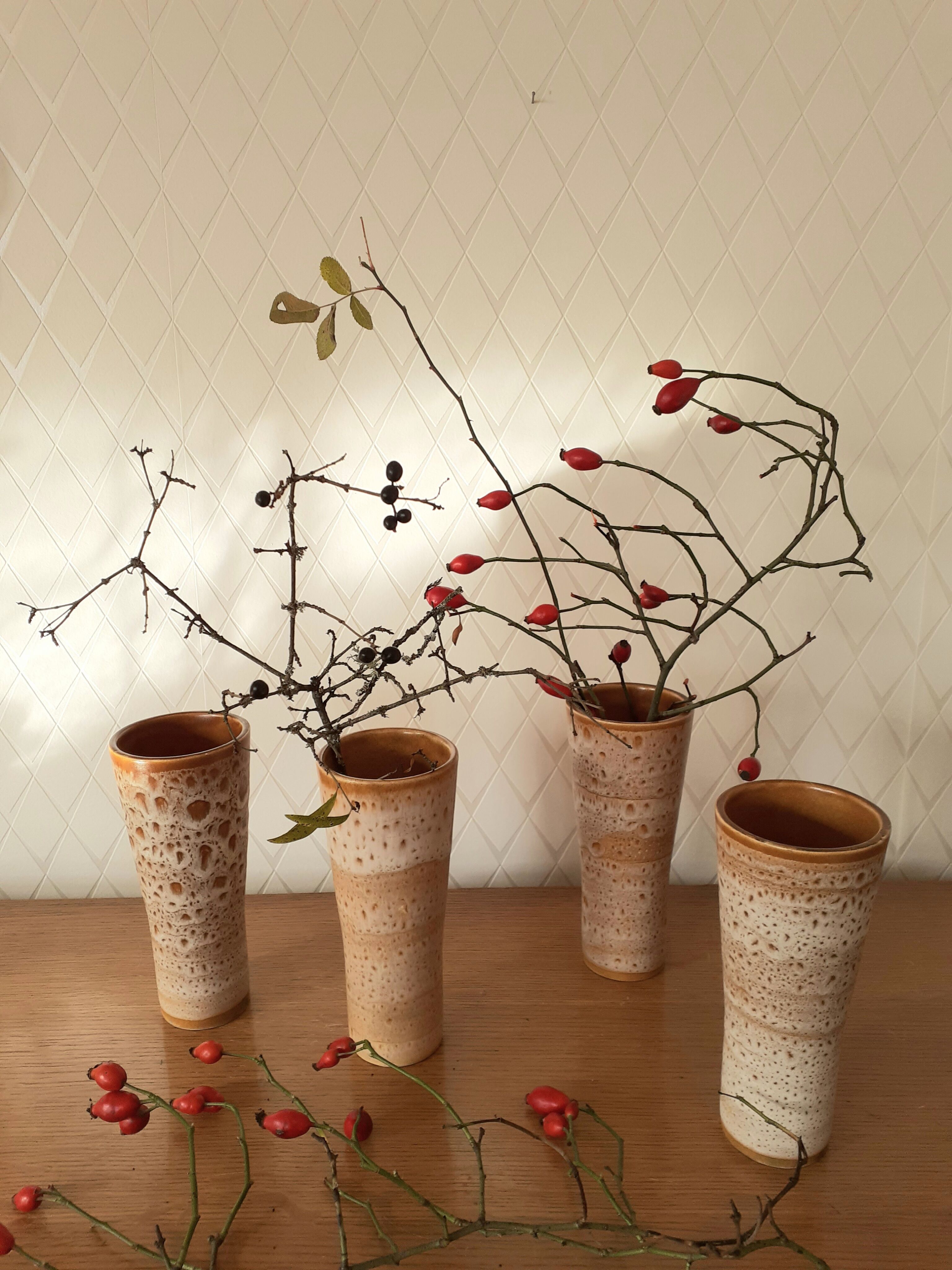 Lot de 4 vases en grès vintage