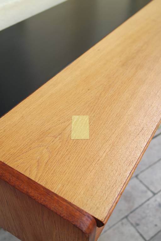 Console spindle feet