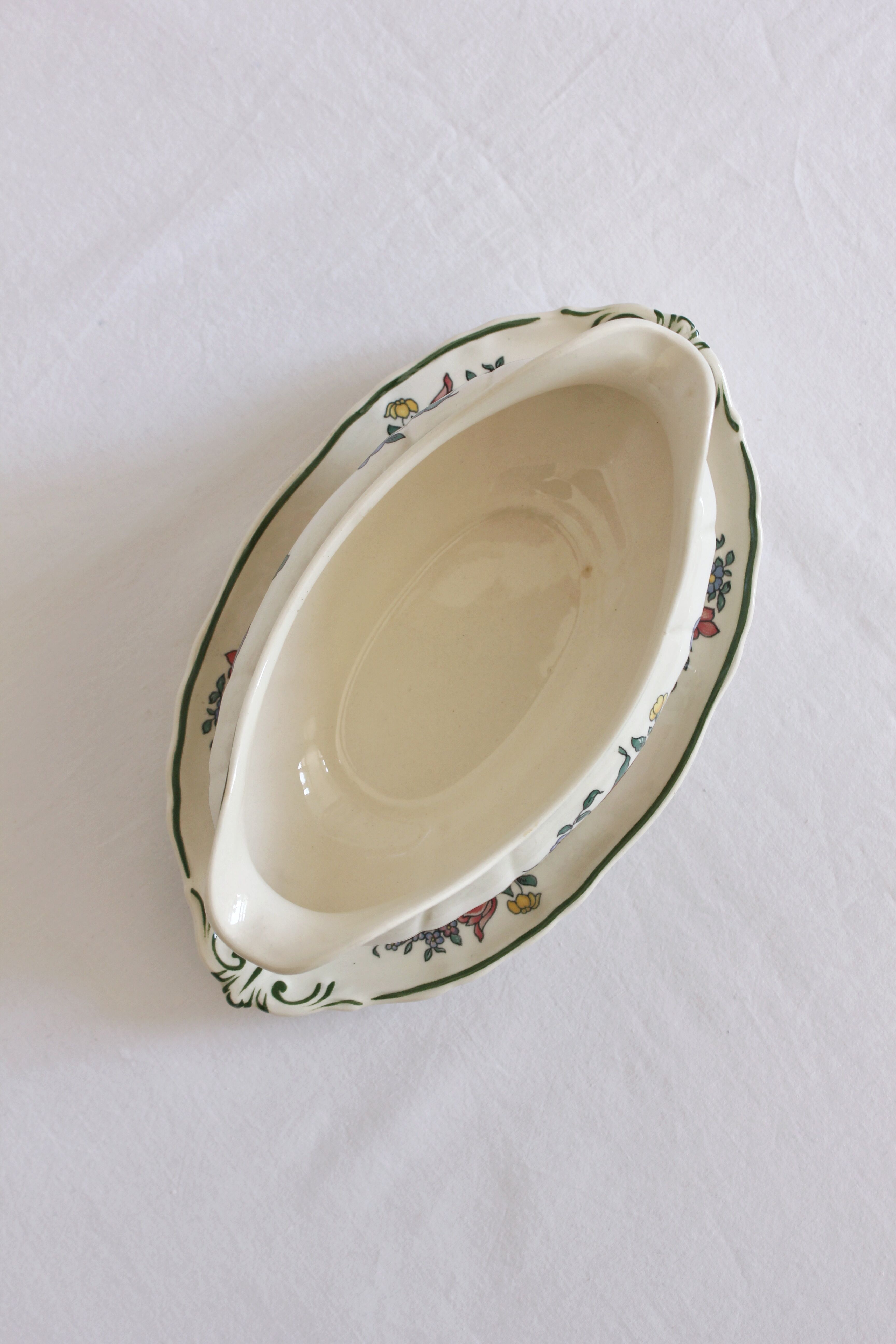 Vintage earthenware sauce boat "Alt Strassburg" or "Old Strasbourg" Villeroy & Boch