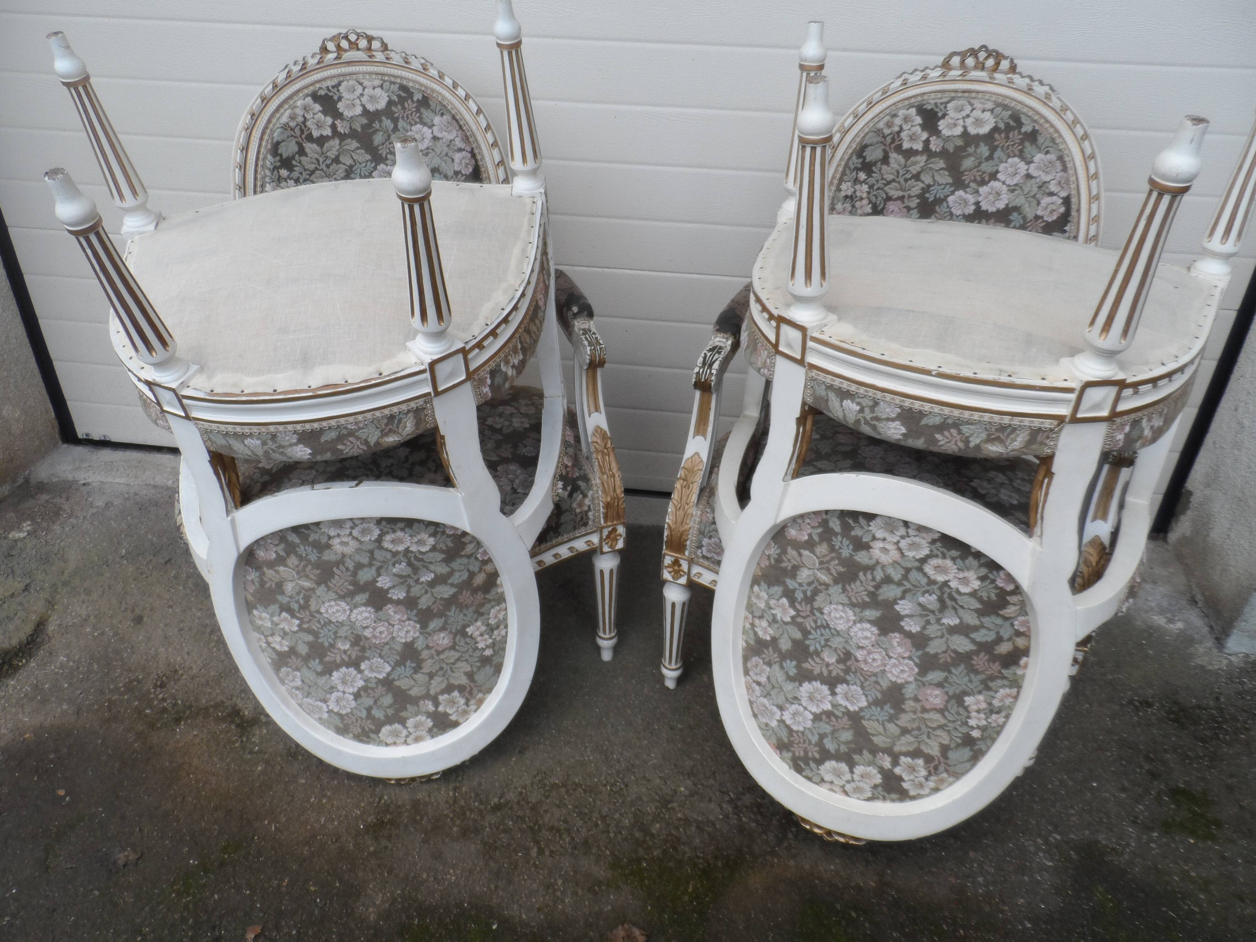 Four medallion armchairs