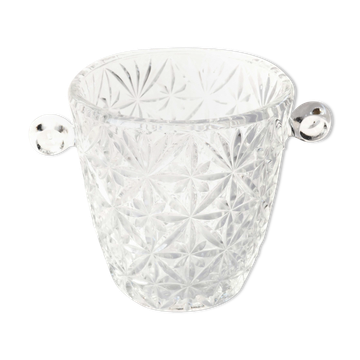 Star pattern ice bucket