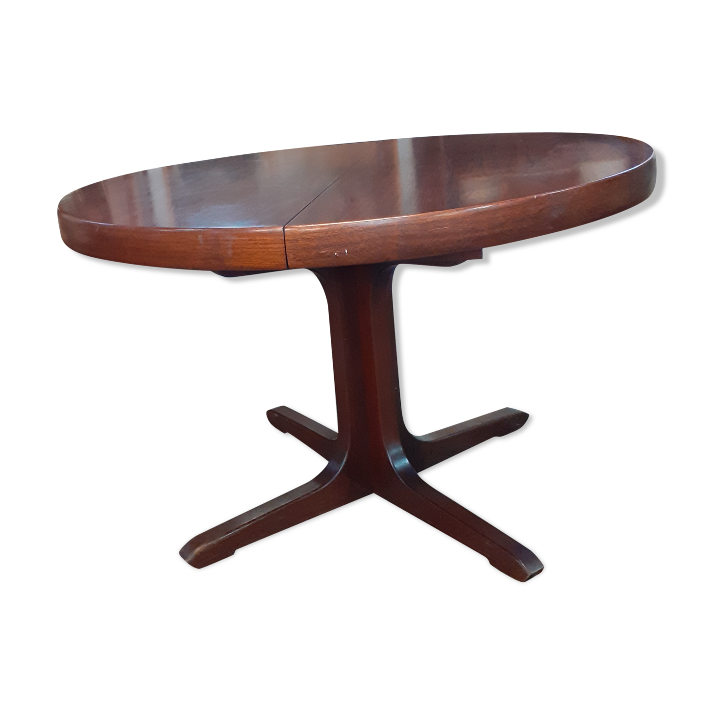 Vintage roundtable